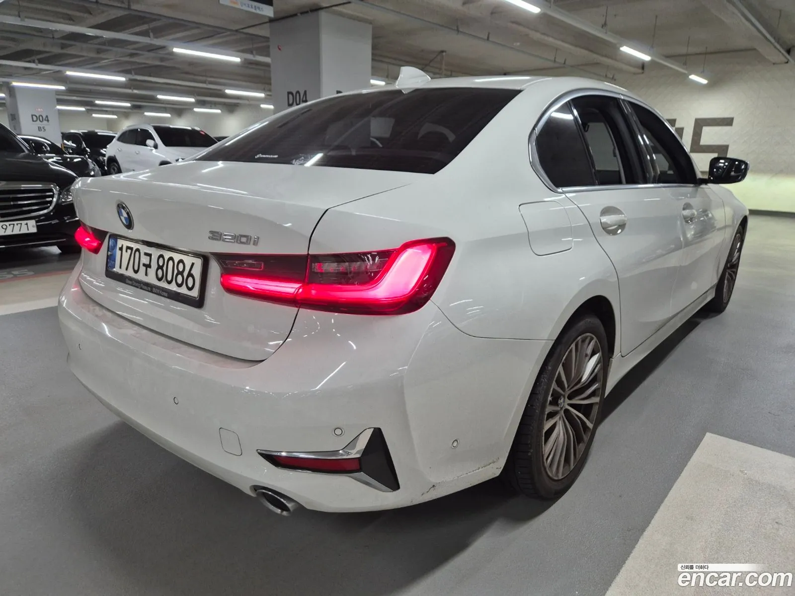 BMW 3 Series G20 320I Luxury - фотография 7529548
