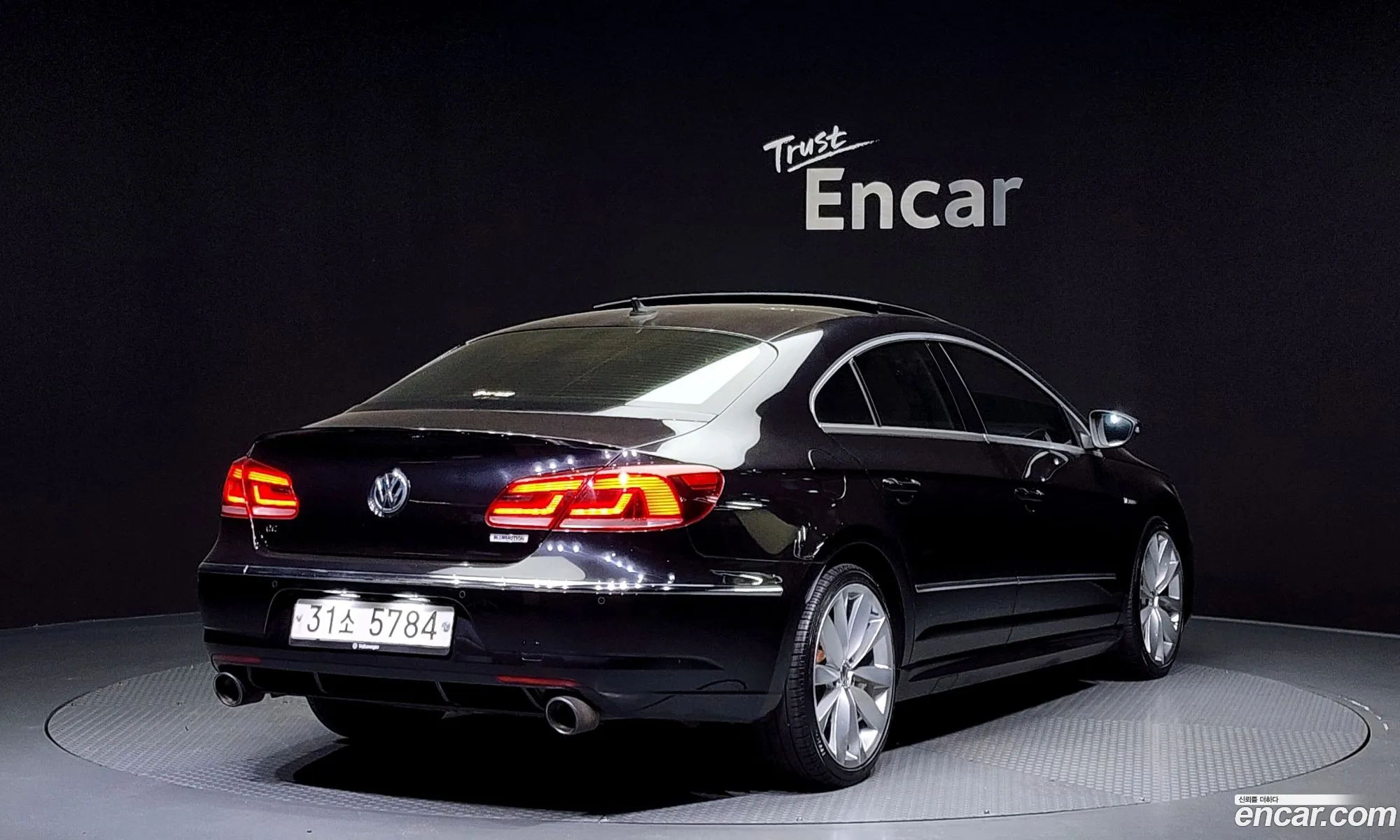 Volkswagen New Cc 20 Tdi Bluemotion R Line - фотография 7907323