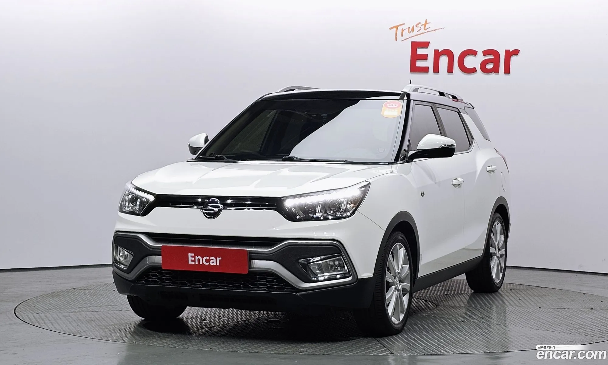 Kg Mobility Ssangyong Tivoli Air Diesel Ix 2Wd - фотография 7398440