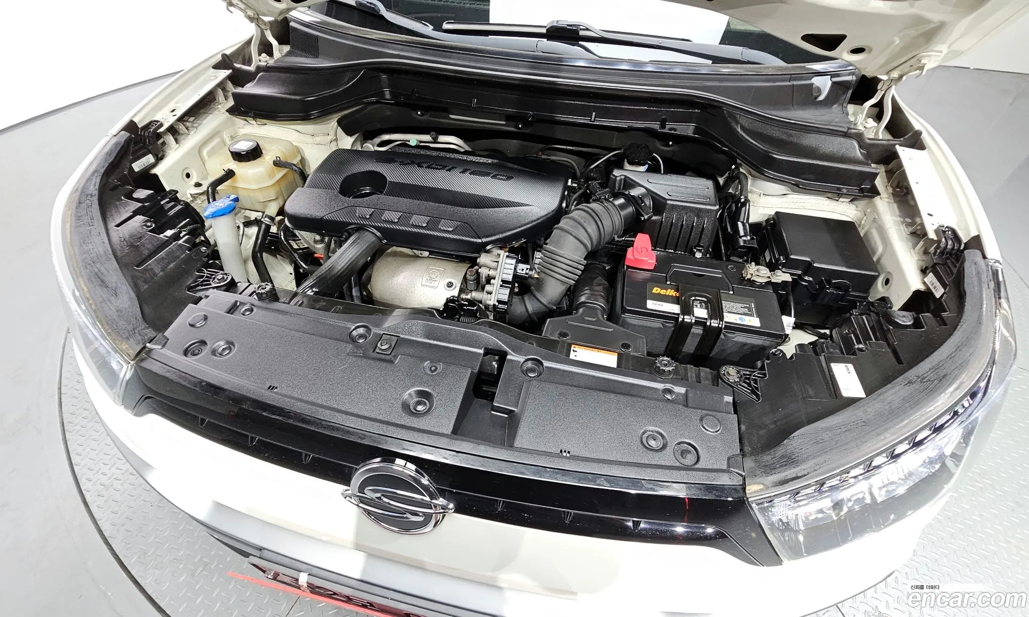 Kg Mobility Ssangyong Tivoli Air Diesel Ix 2Wd - фотография 7398445
