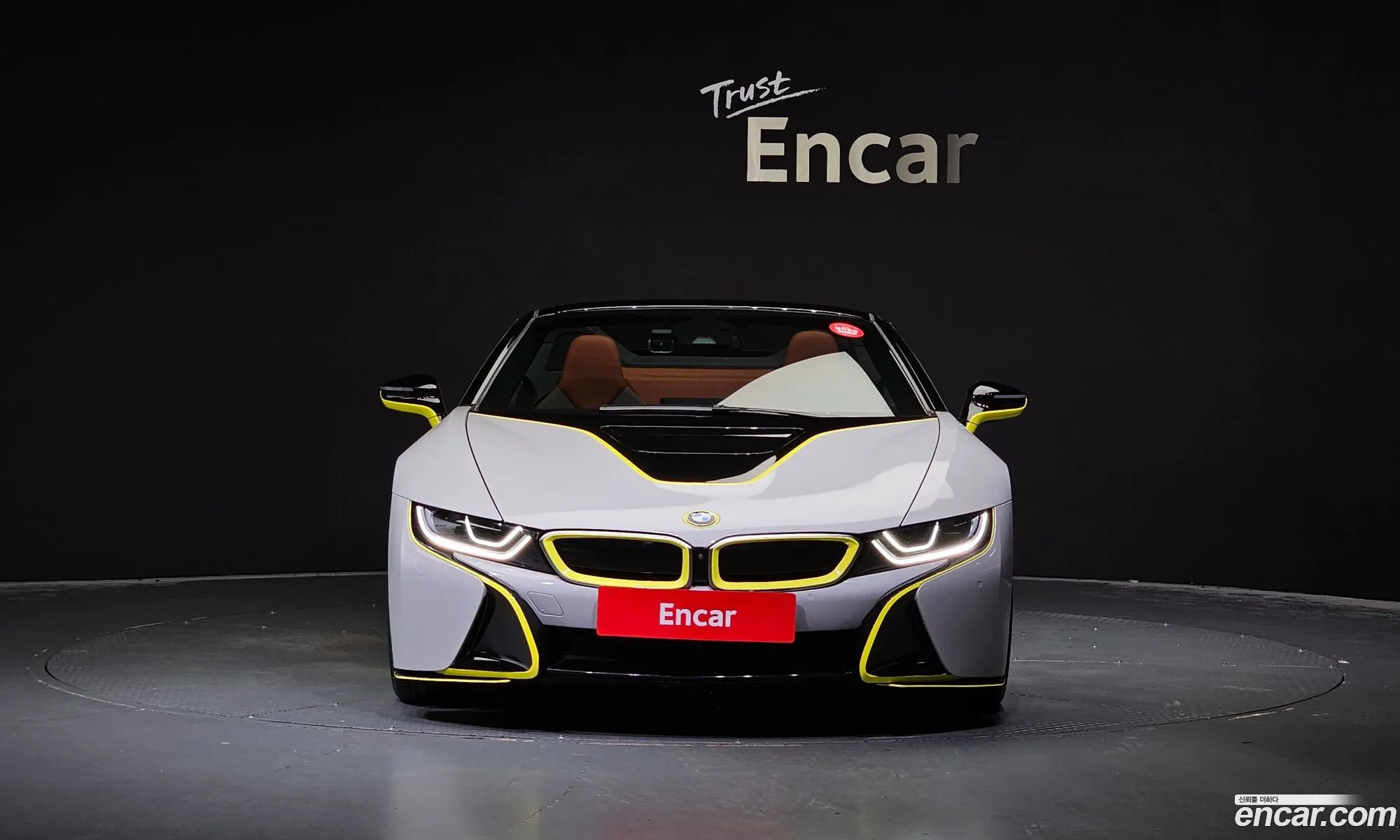 BMW I8 Roadster - фотография 12405666