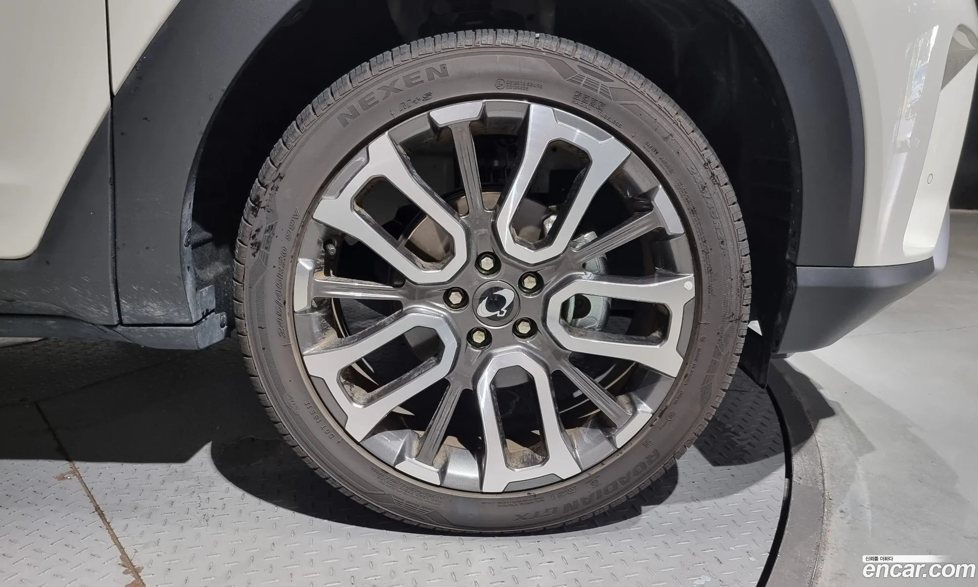Kg Mobility Ssangyong Torres Gasoline 15 2Wd T7 - фотография 6952473