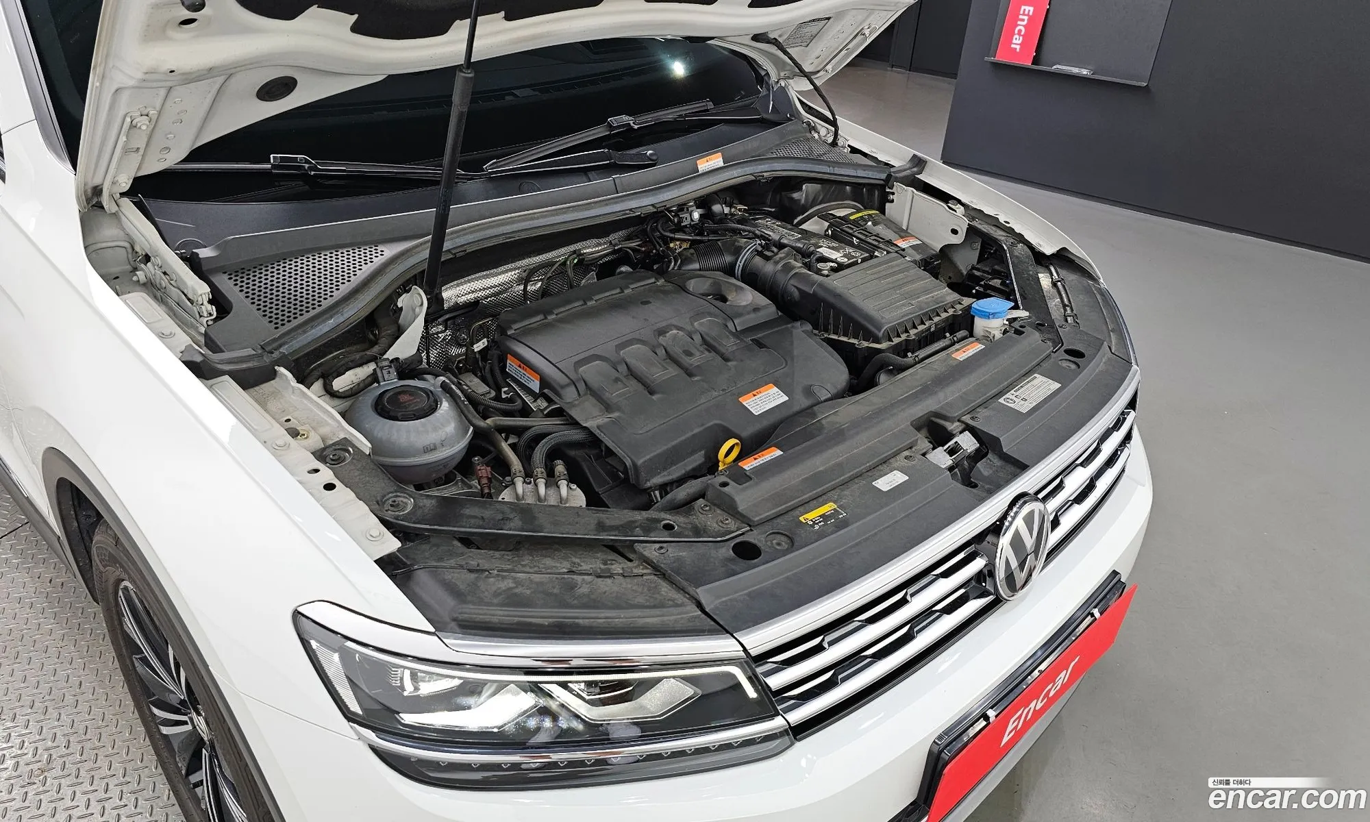 Volkswagen Tiguan 2Nd Generation 20 Tdi Prestige - фотография 17888036