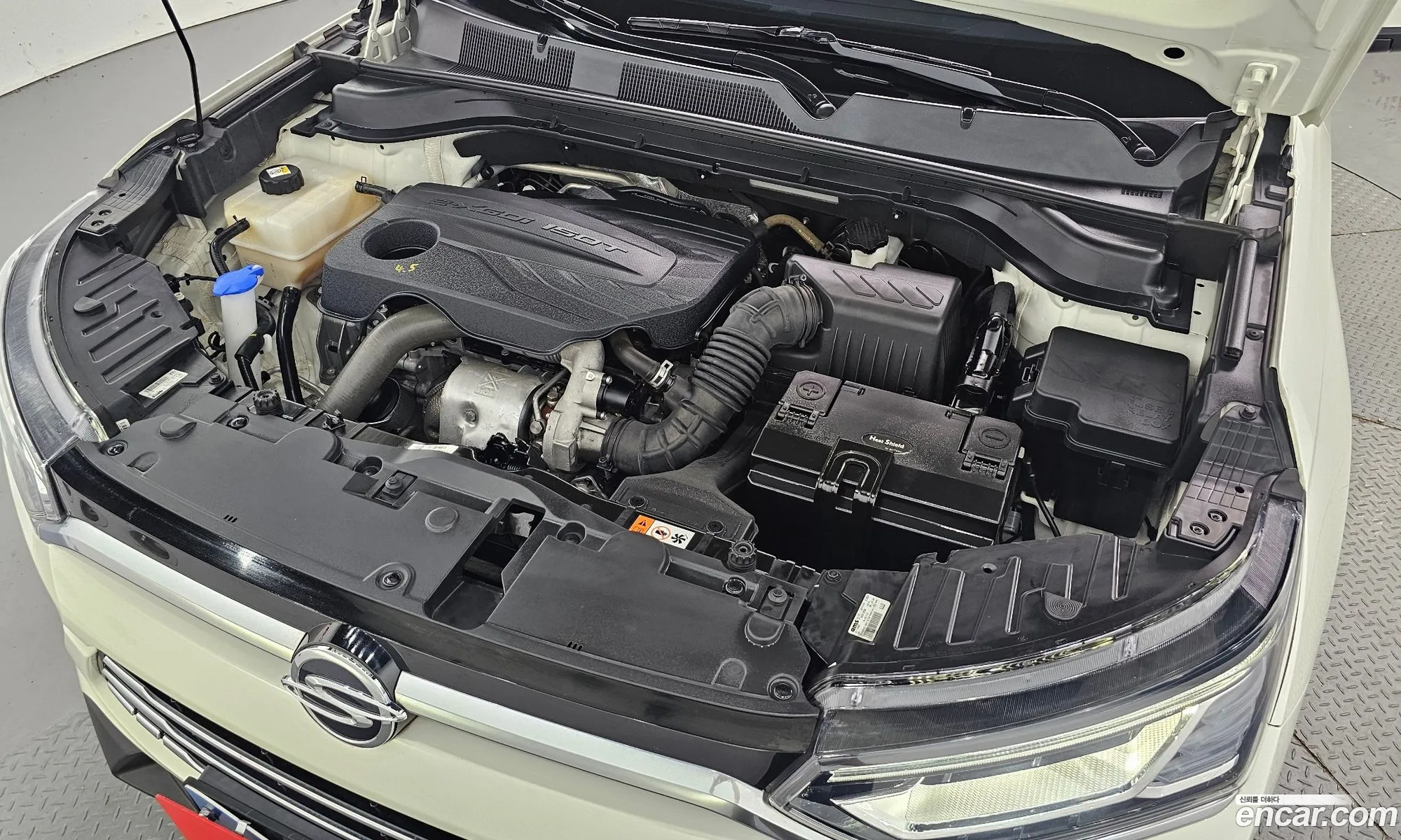 Kg Mobility Ssangyong Beautiful Korando Gasoline 15 2Wd C5 Plus - фотография 6941308