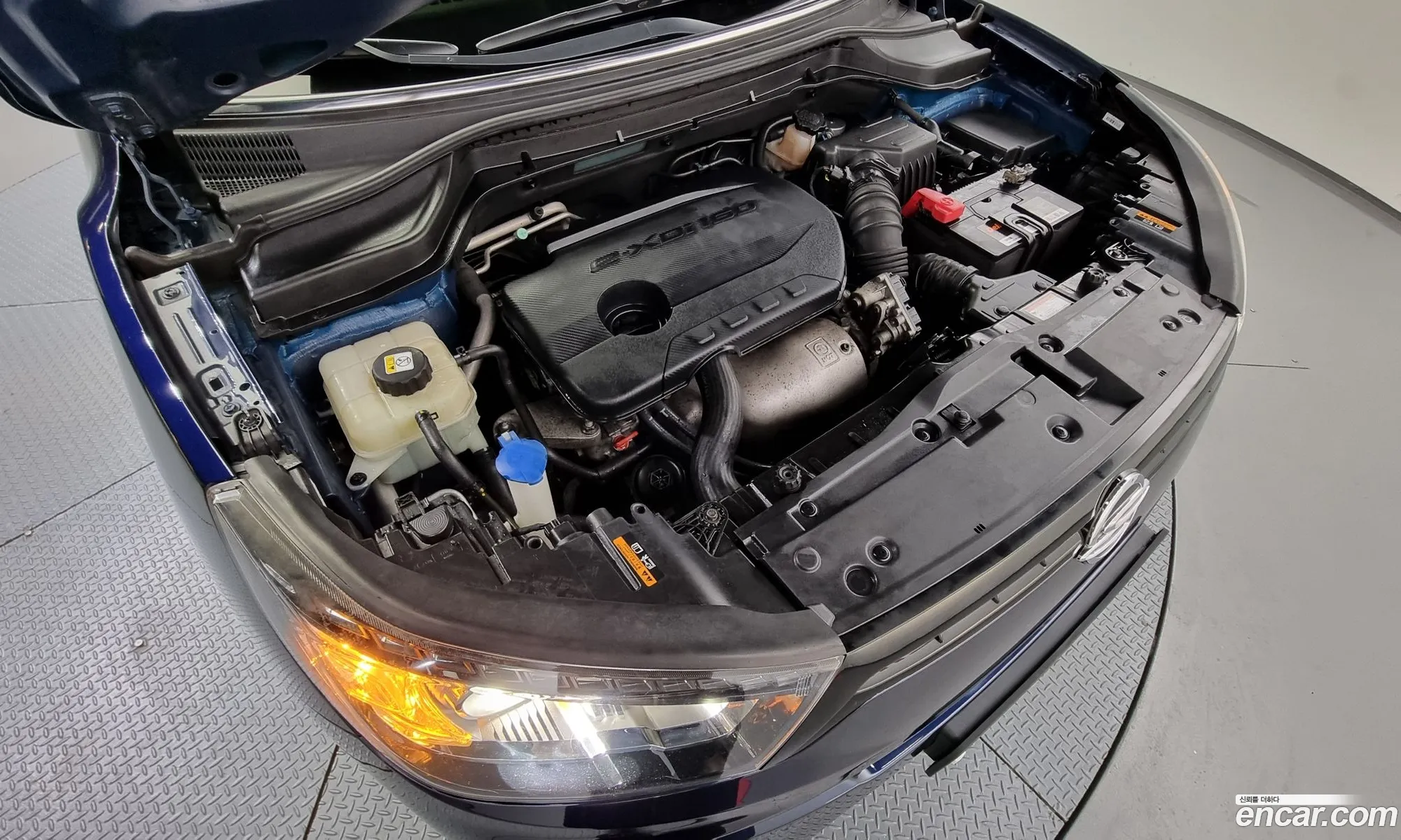 Kg Mobility Ssangyong Tivoli Diesel Lx 2Wd - фотография 8198526