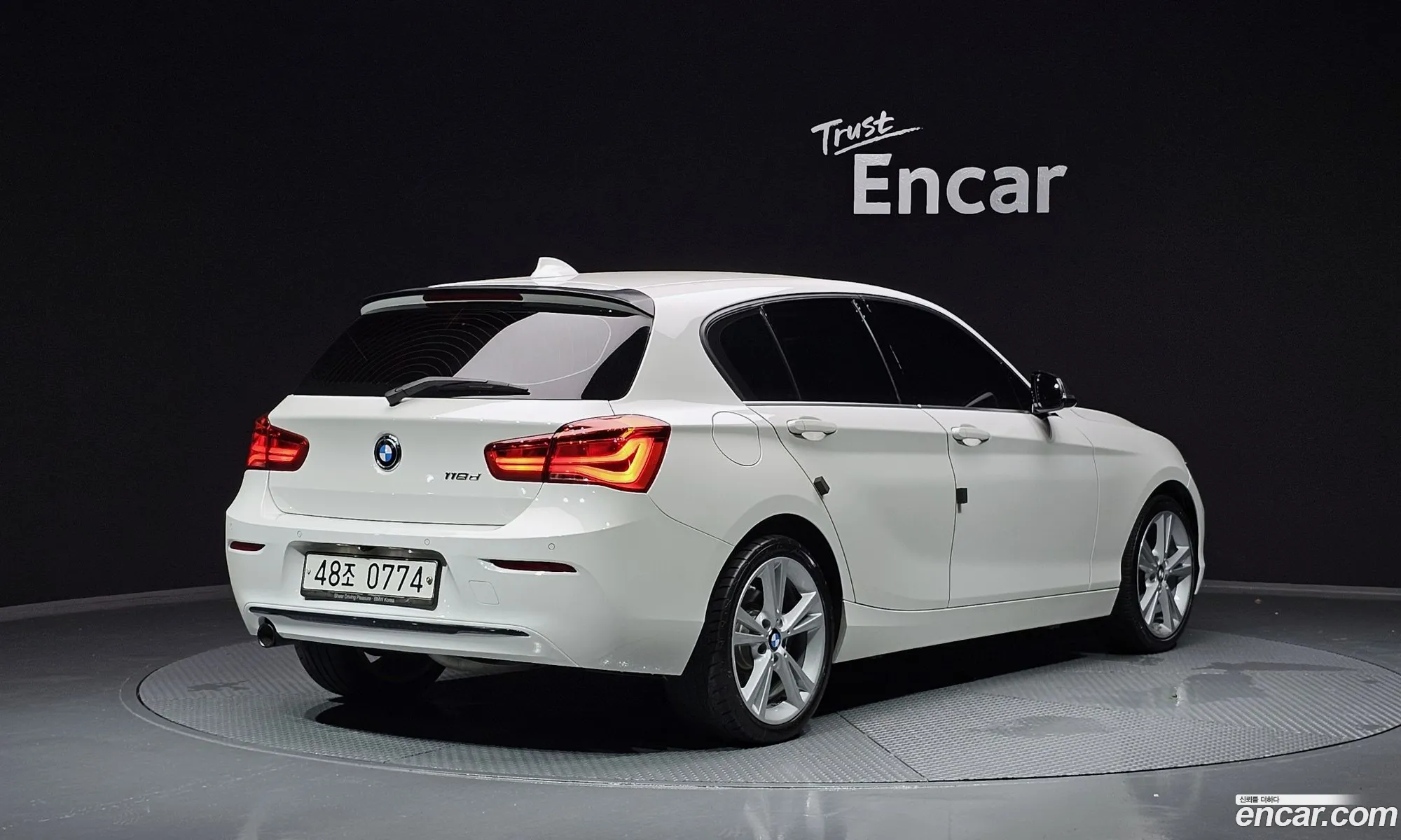 BMW 1 Series F20 118D Sports Special Edition 5-Door - фотография 18351227
