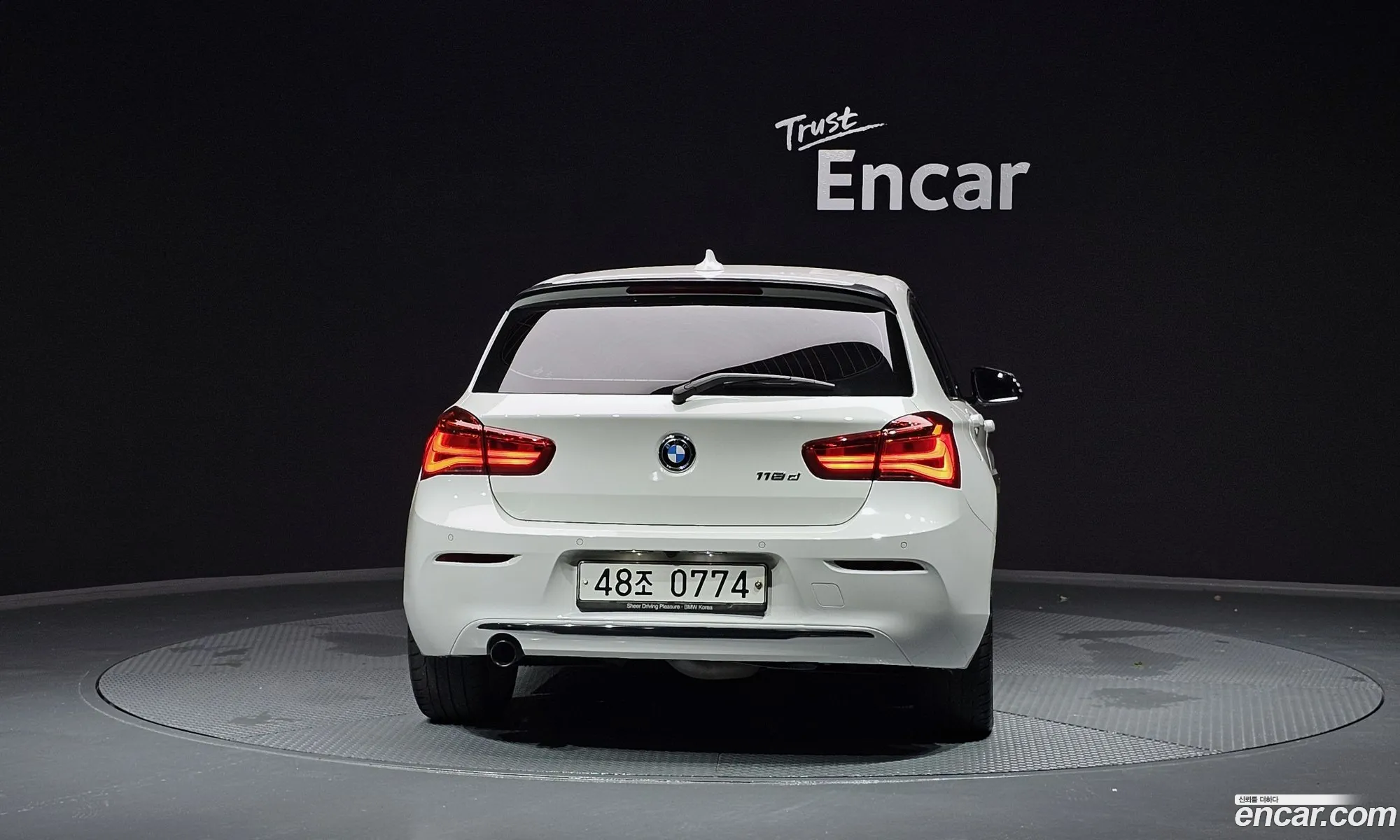 BMW 1 Series F20 118D Sports Special Edition 5-Door - фотография 18351229