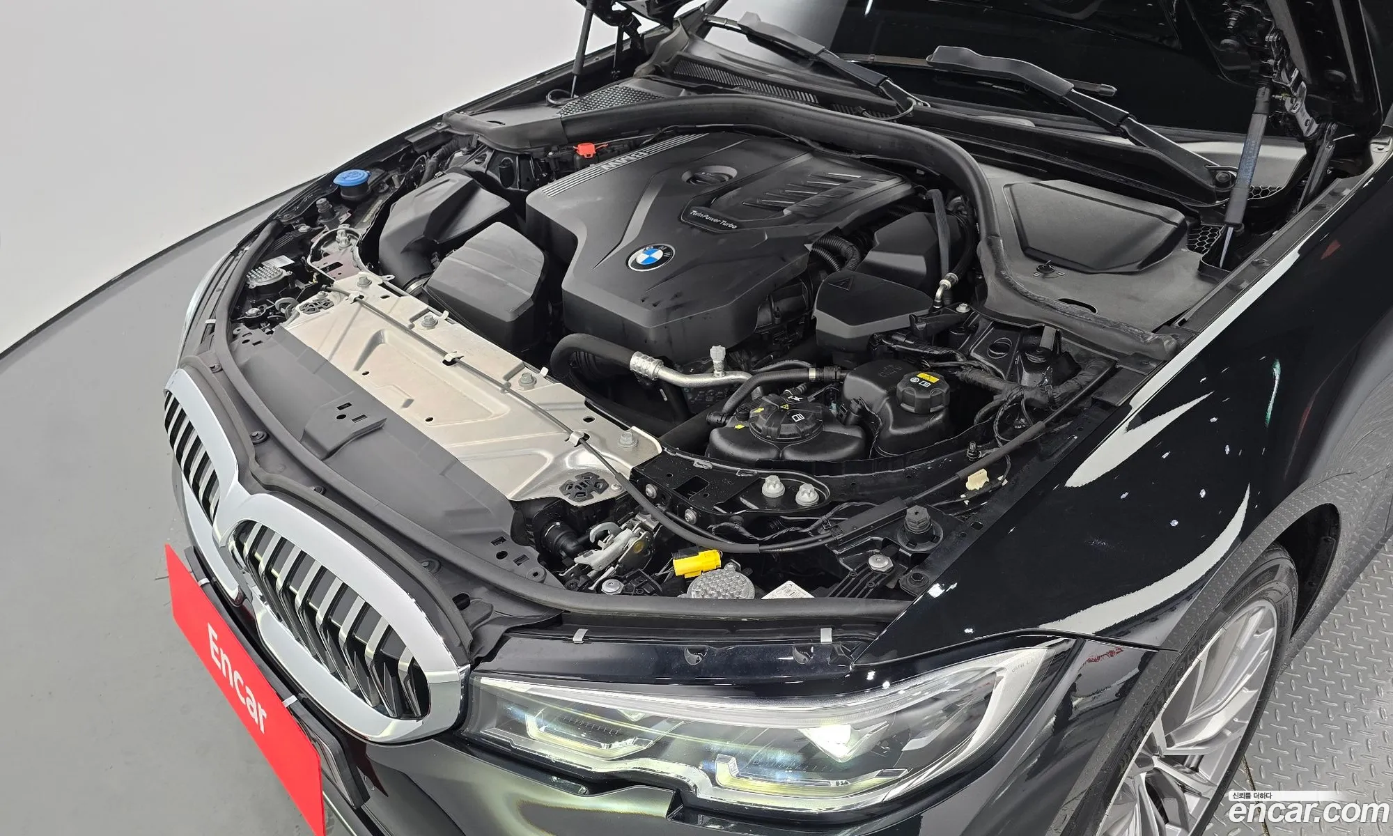 BMW 3 Series G20 320I Luxury - фотография 7364360