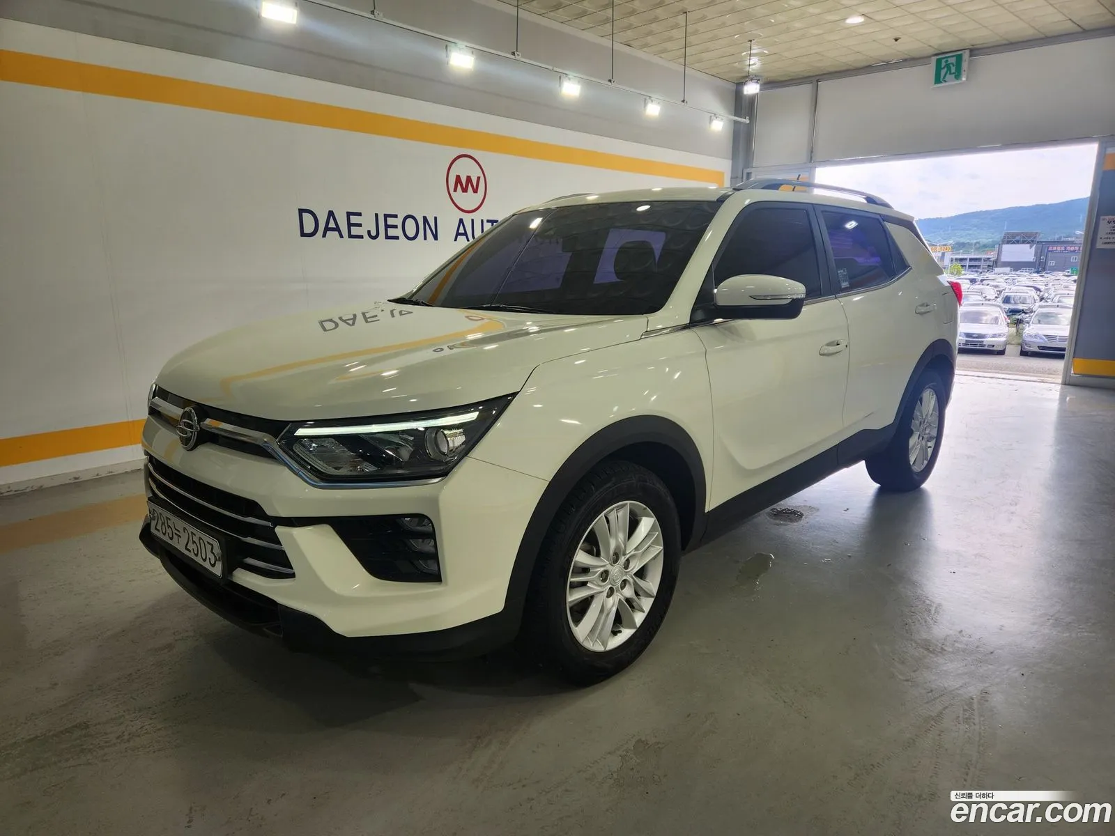 Kg Mobility Ssangyong Beautiful Korando Diesel 16 2Wd C5 - фотография 8206960