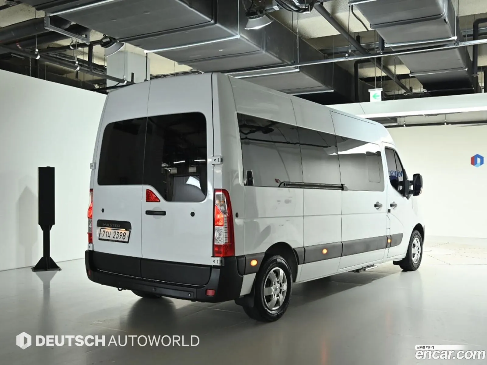 Renault Korea Samsung Master 23 15-Seater - фотография 7716438