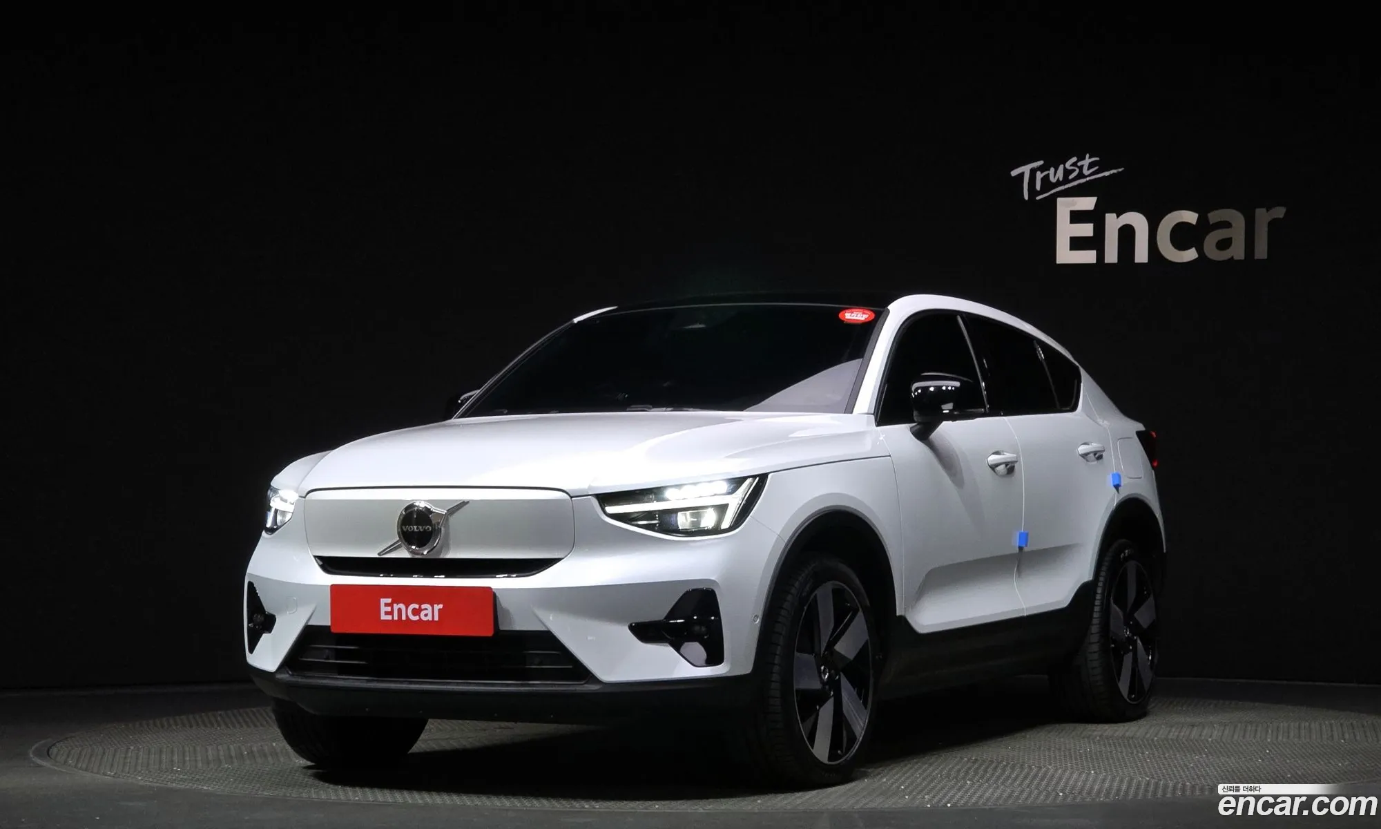 Volvo C40 Recharge Twin Ultimate - фотография 6533641