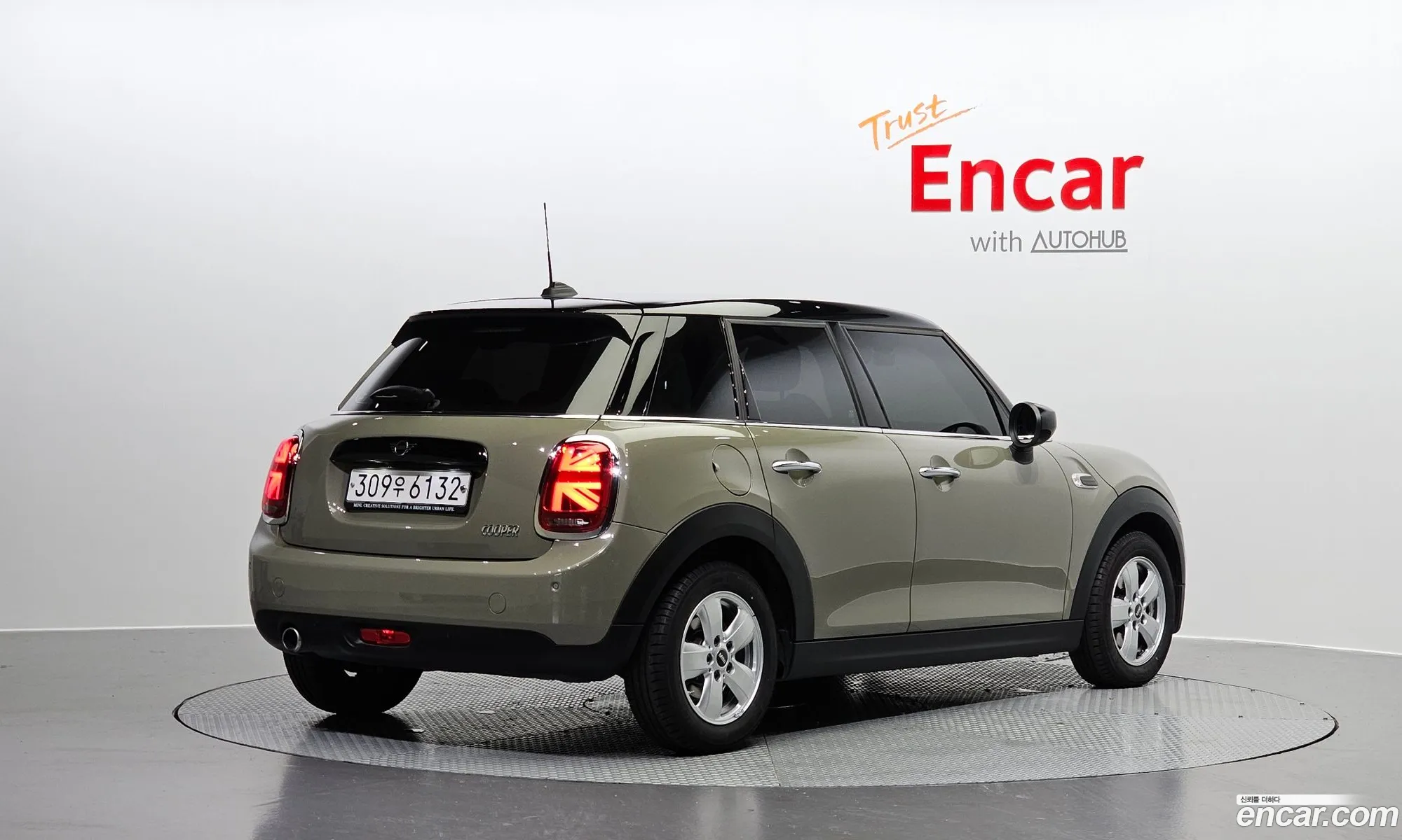 Mini Cooper 5-Door Basic Model 3Rd Generation - фотография 928940