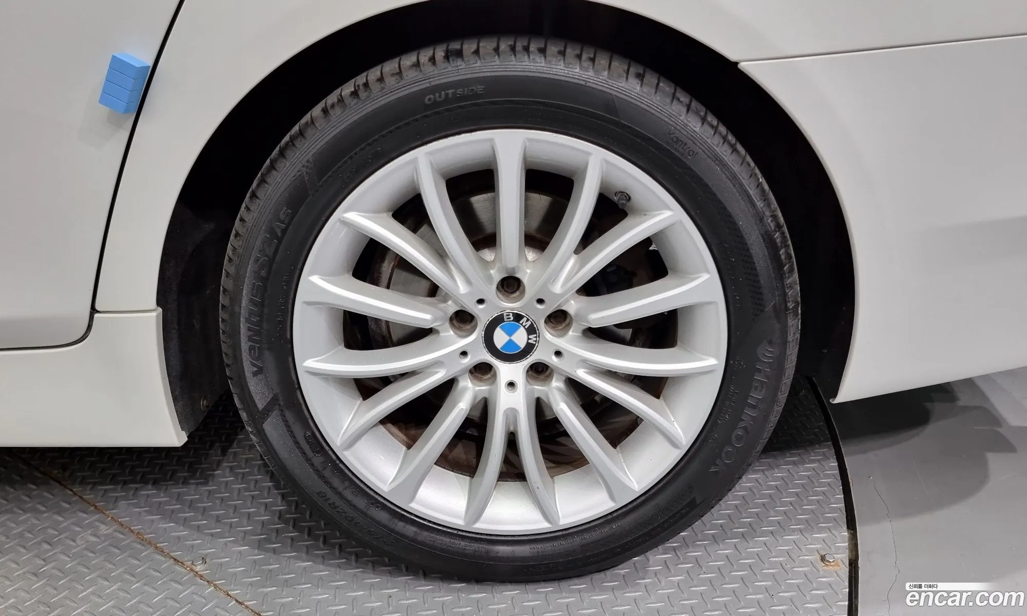 BMW 5 Series F10 528I Luxury Plus - фотография 7364407