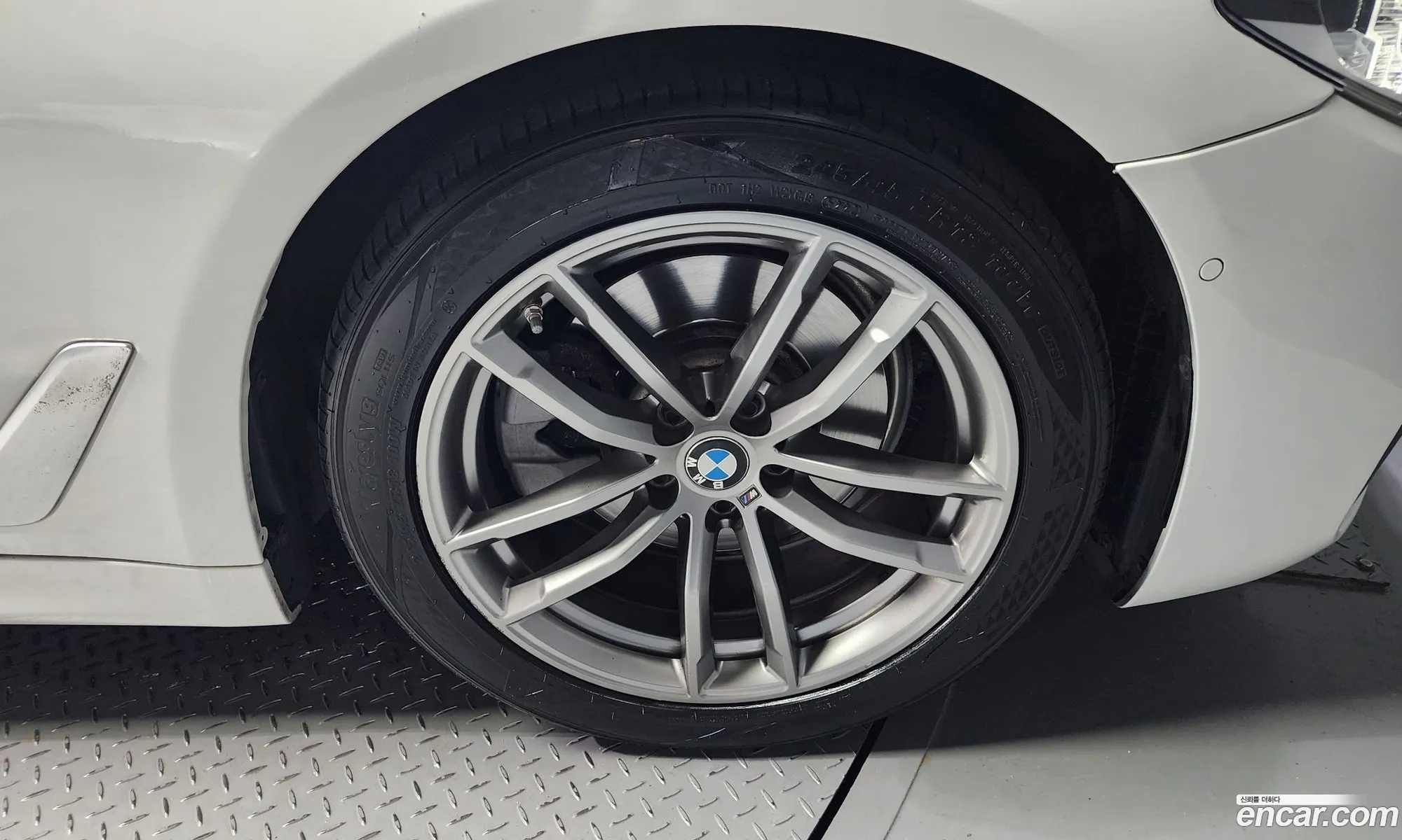 BMW 5 Series G30 520D M Sports Plus - фотография 18590704