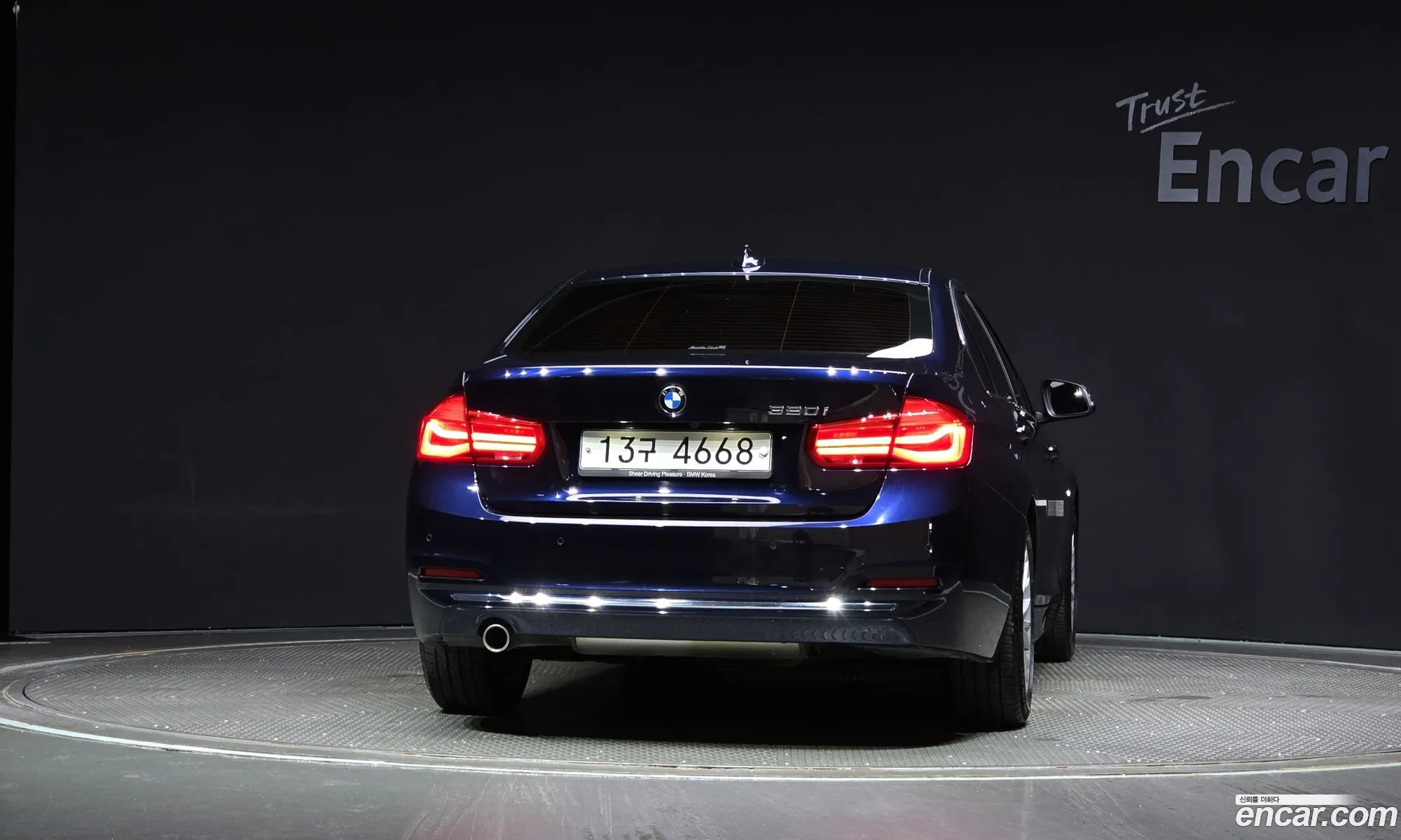 BMW 3 Series F30 320I Luxury - фотография 18317672