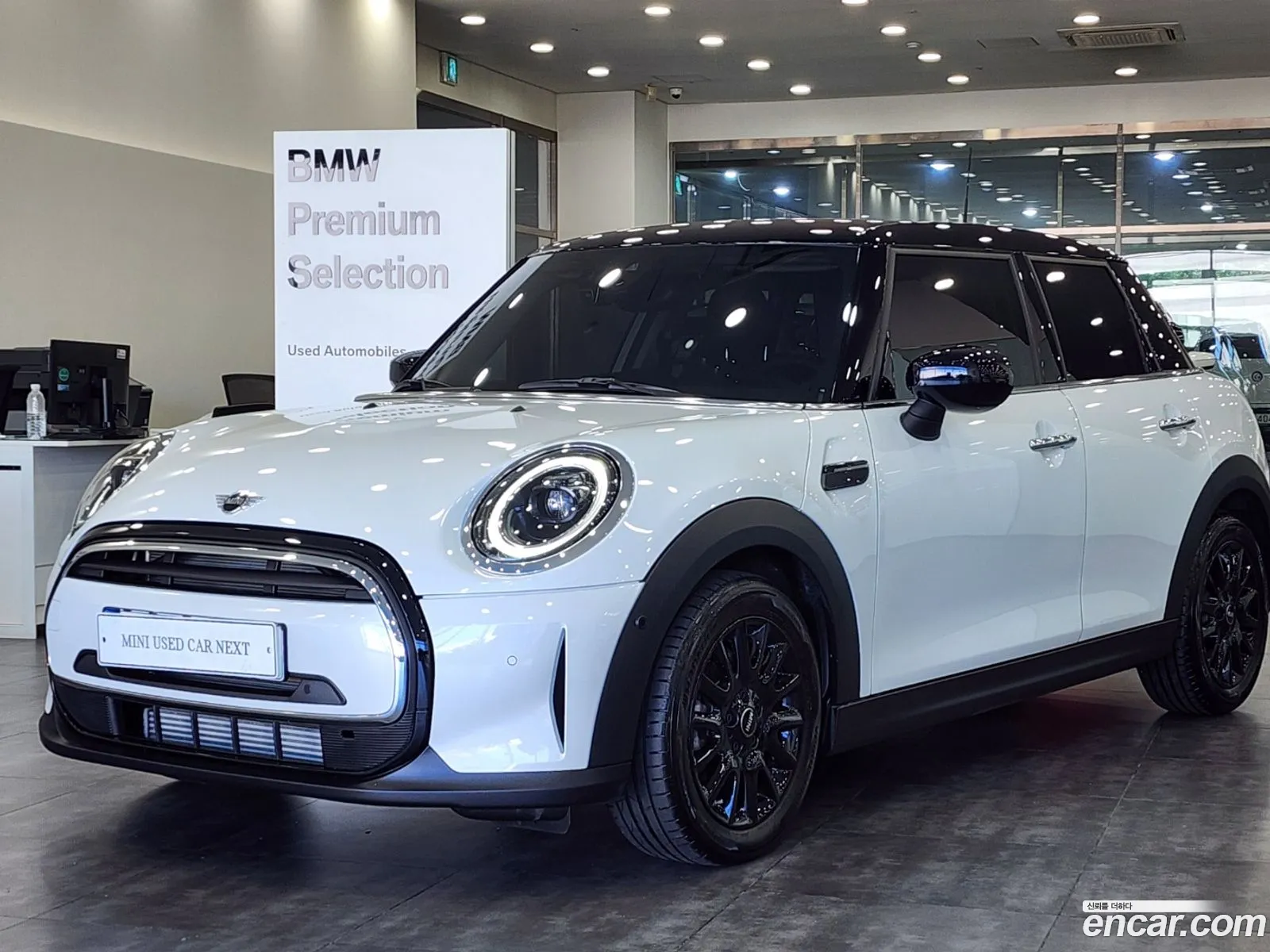 Mini Cooper Classic 3Rd Generation - фотография 9239307