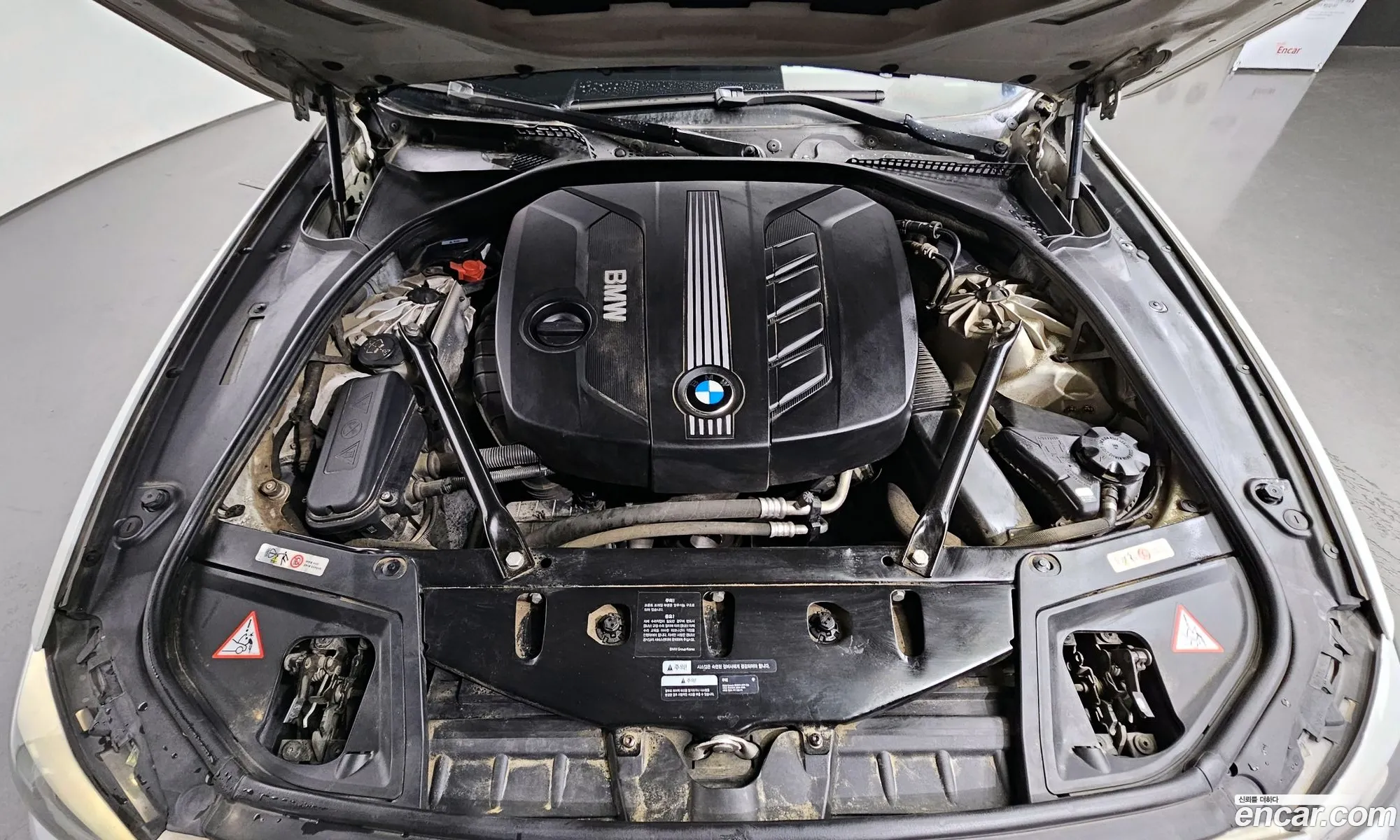BMW 5 Series F10 520D - фотография 18389215