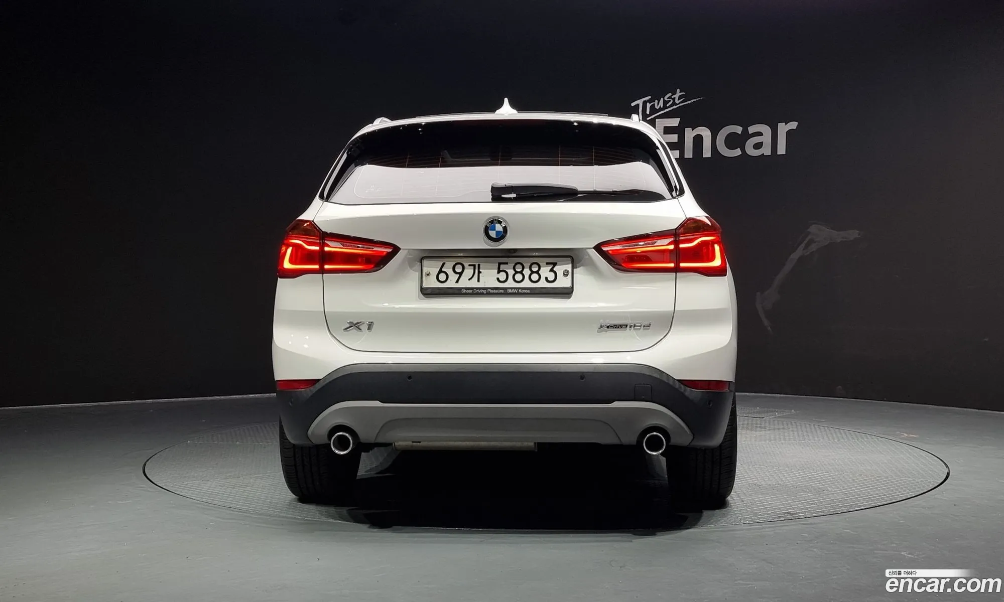 BMW X1 F48 xDrive 18D Premium - фотография 6853667