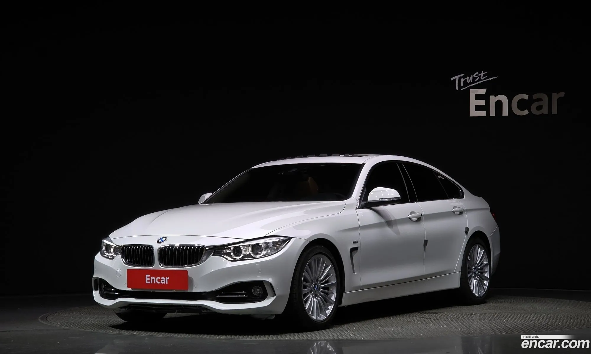 BMW 4 Series F32 420I Luxury Gran Coupe - фотография 12310900