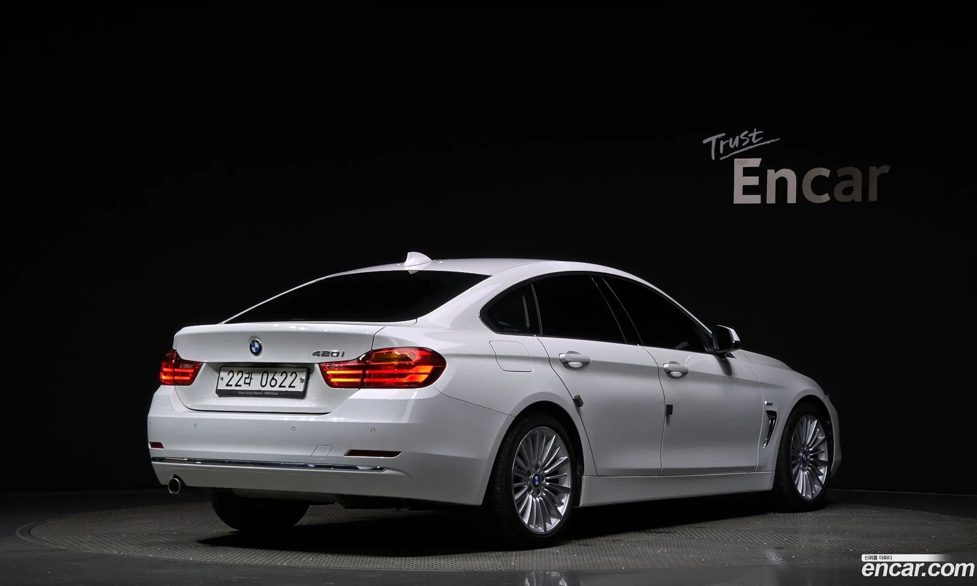 BMW 4 Series F32 420I Luxury Gran Coupe - фотография 12310901