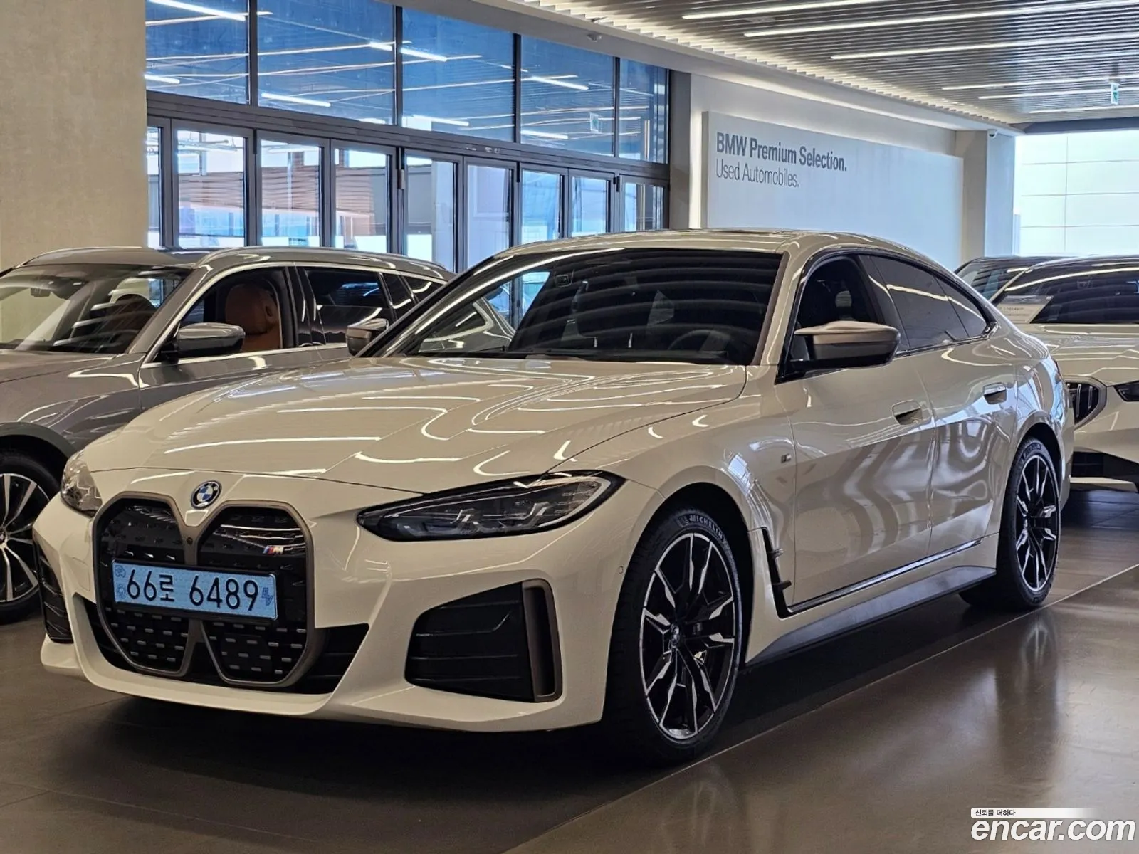 BMW I4 M50 - фотография 6872894