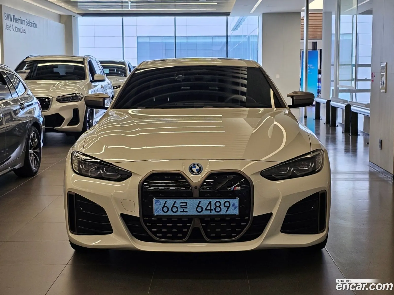 BMW I4 M50 - фотография 6872896