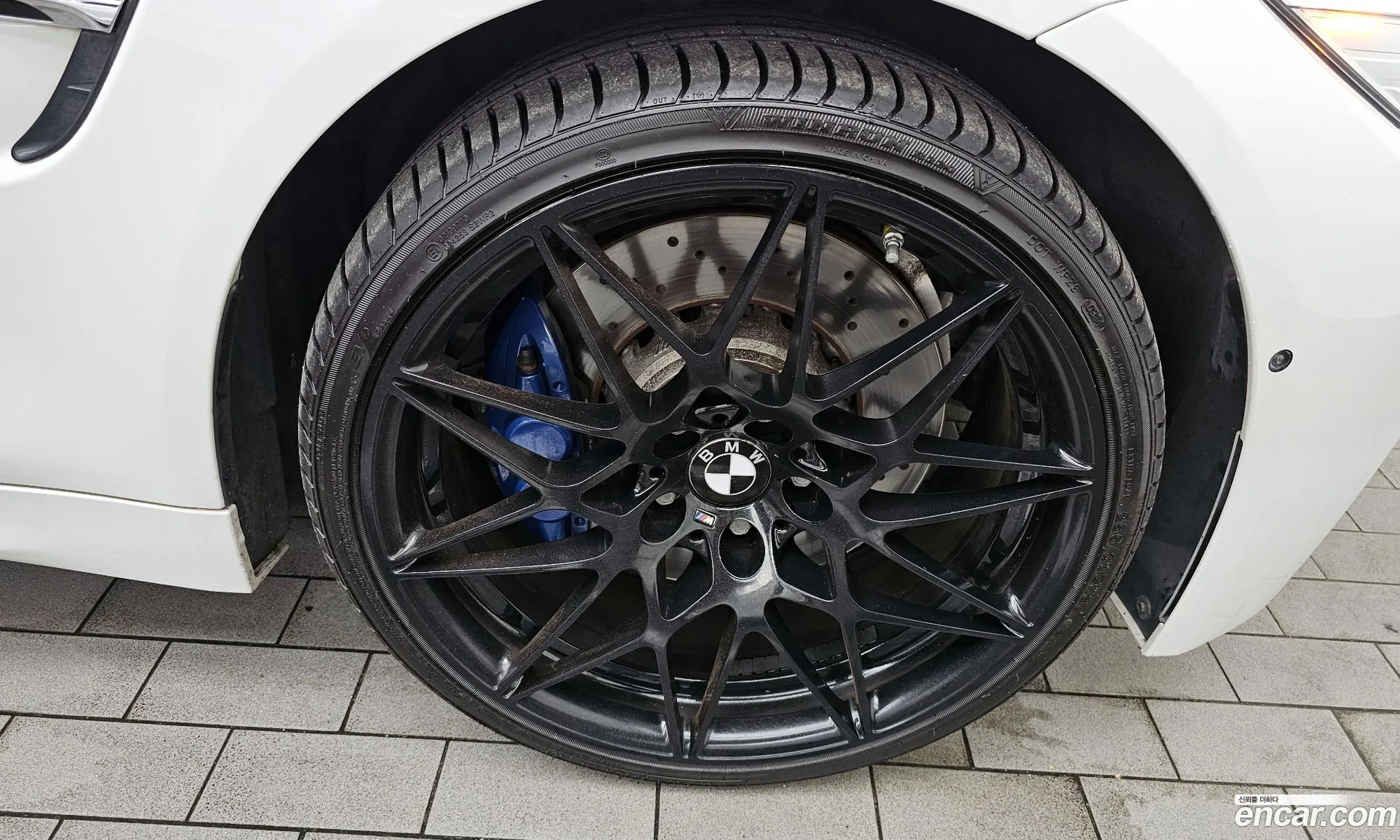BMW M4 F82 M4 Convertible Performance Silencer Edition - фотография 6955129