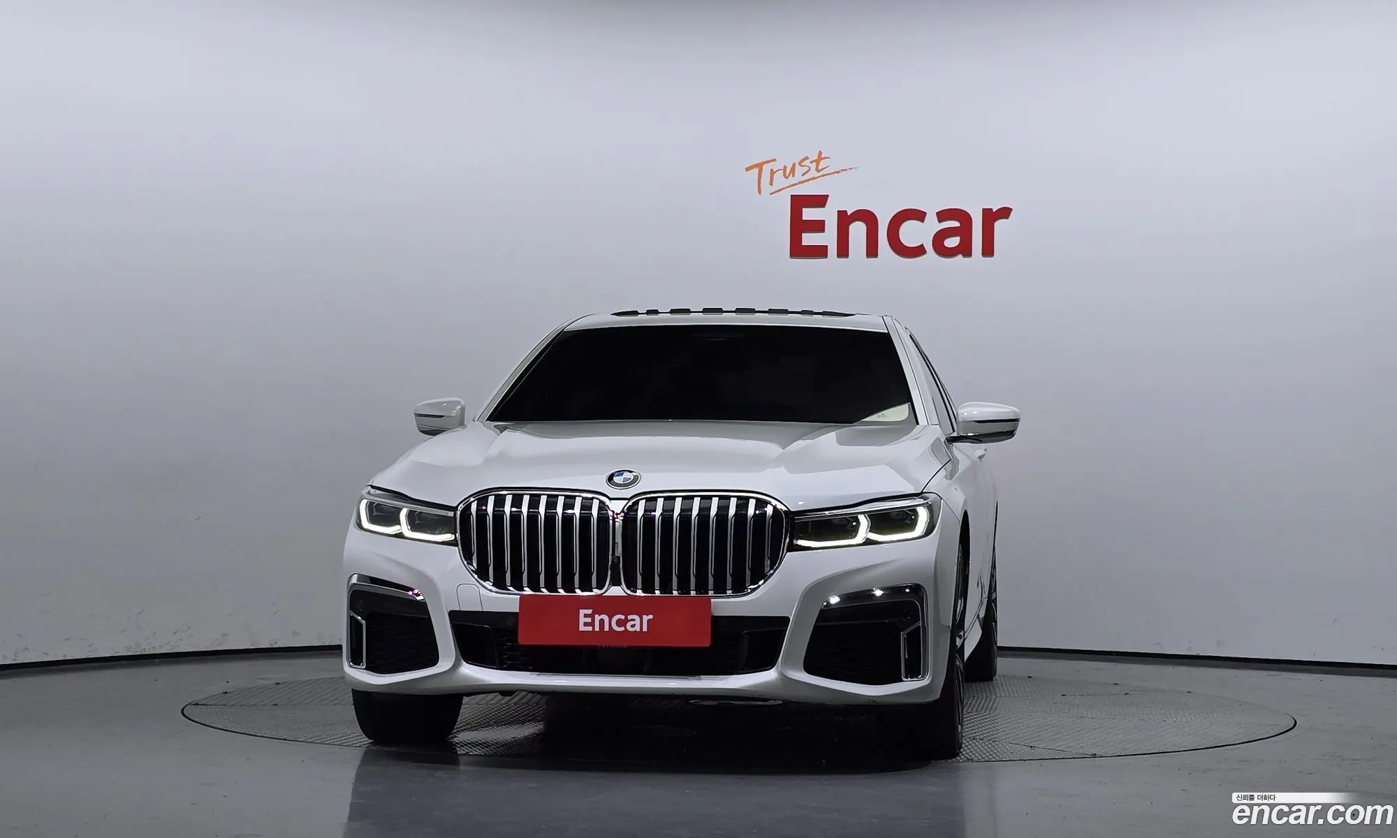 BMW 7 Series G11 730D xDrive M Sports - фотография 5184838