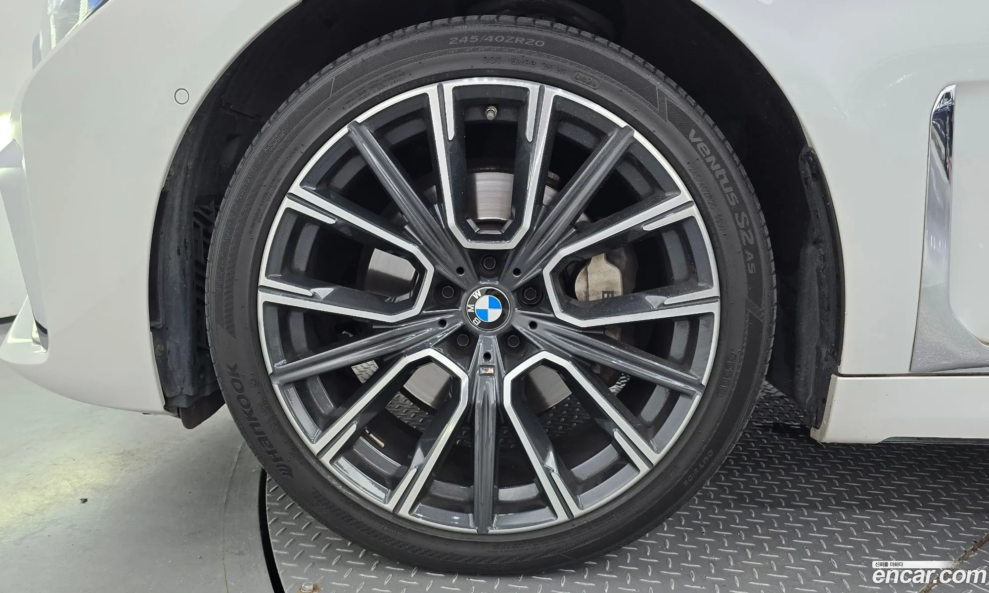 BMW 7 Series G11 730D xDrive M Sports - фотография 5184840