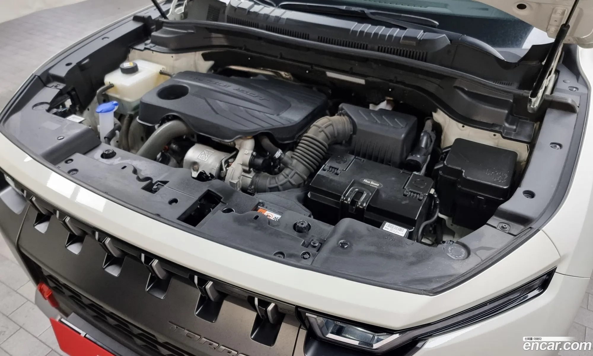 Kg Mobility Ssangyong Torres Gasoline 15 4Wd T7 - фотография 6961452