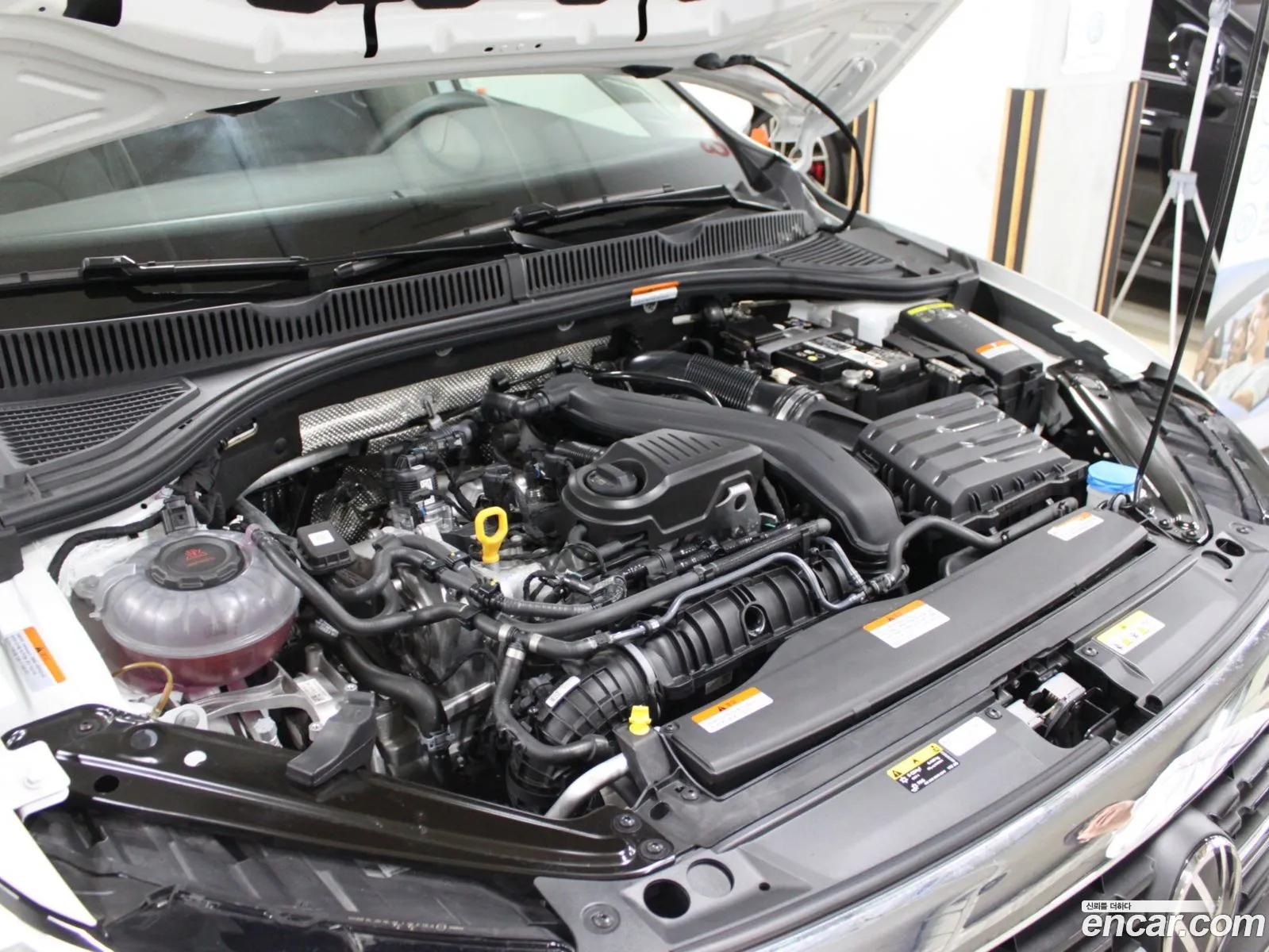 Volkswagen Jetta 7Th Generation 15 Tsi Prestige - фотография 8189543