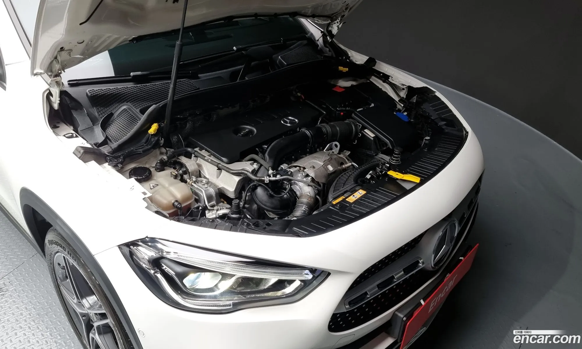 Mercedes Gla-Class H247 Gla250 4Matic - фотография 19133153