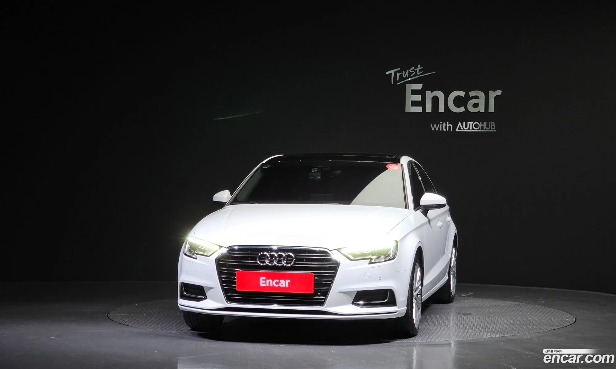 Audi New A3 40 Tfsi 8V - фотография 417469