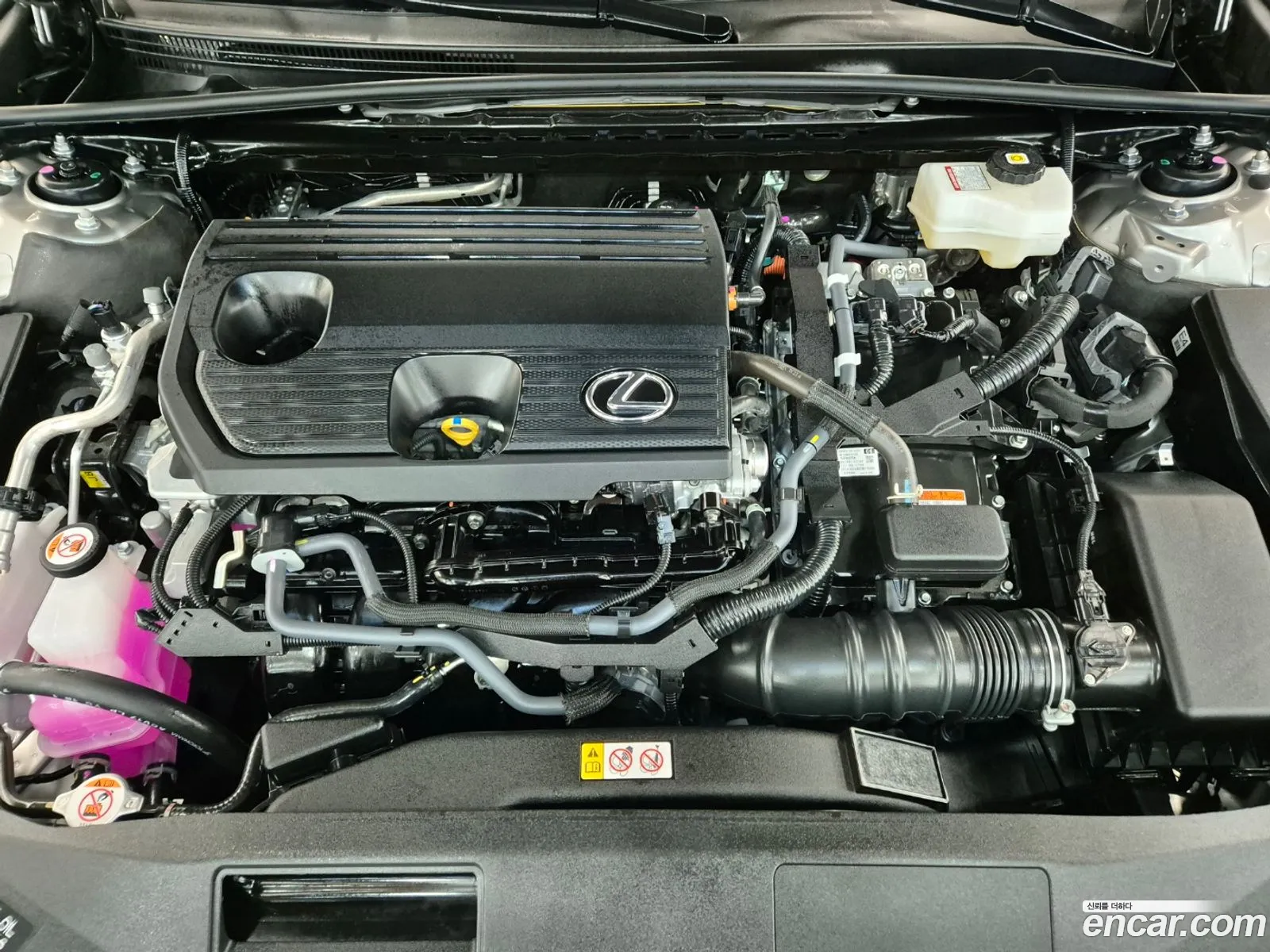 Lexus Es300H 7Th Generation F-Sport Design Package - фотография 6670858
