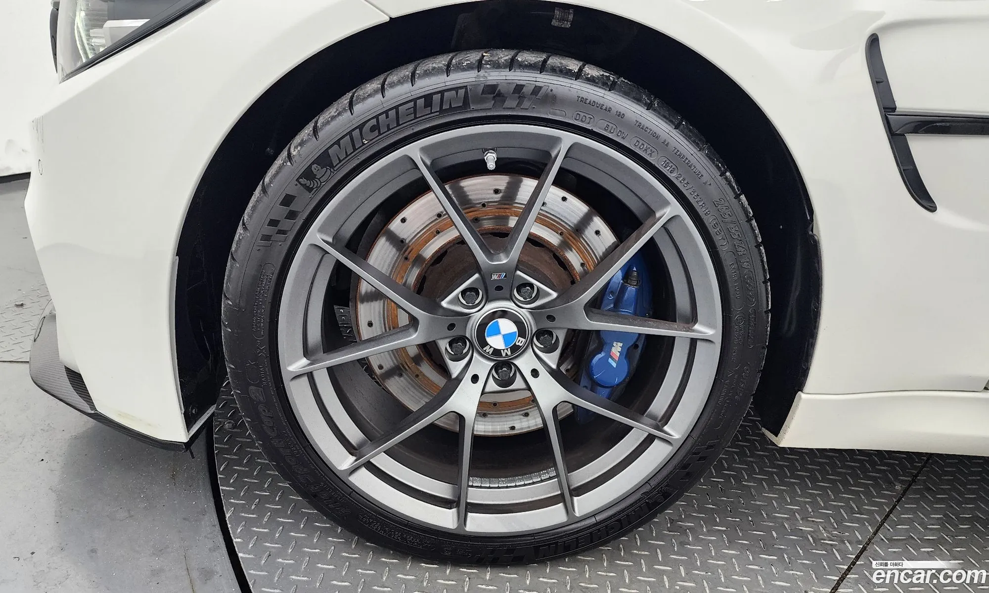 BMW M3 F80 M3 Sedan Cs - фотография 8525026