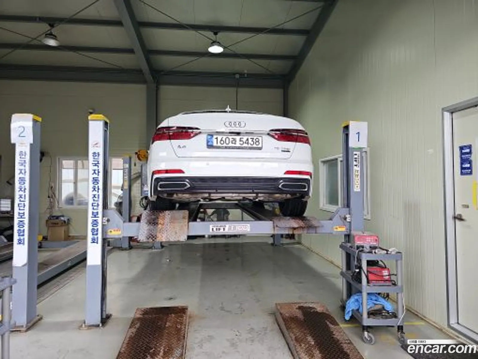 Audi A6 C8 45 Tfsi Quattro Premium - фотография 678112