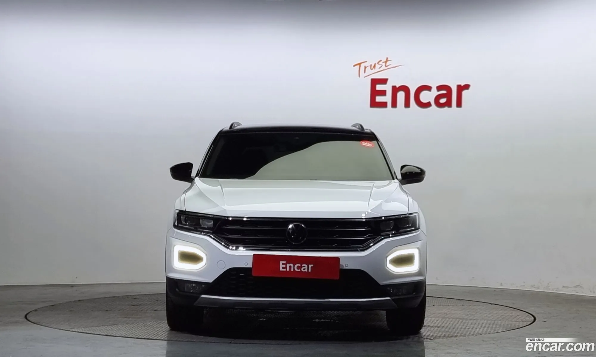 Volkswagen T-Roc 20 Tdi Style - фотография 12505644