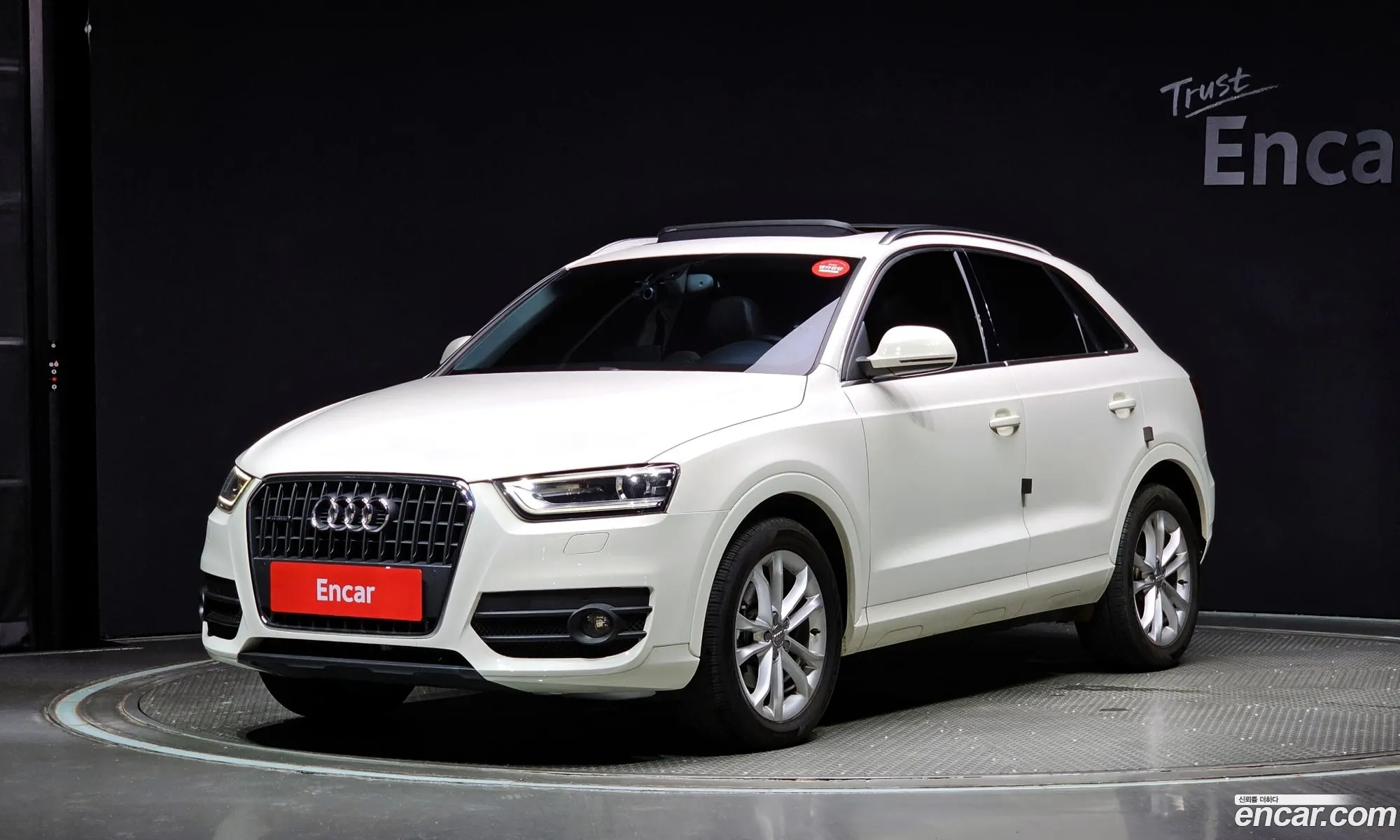 Audi Q3 20 Tdi Quattro Dynamic 8U - фотография 16367342