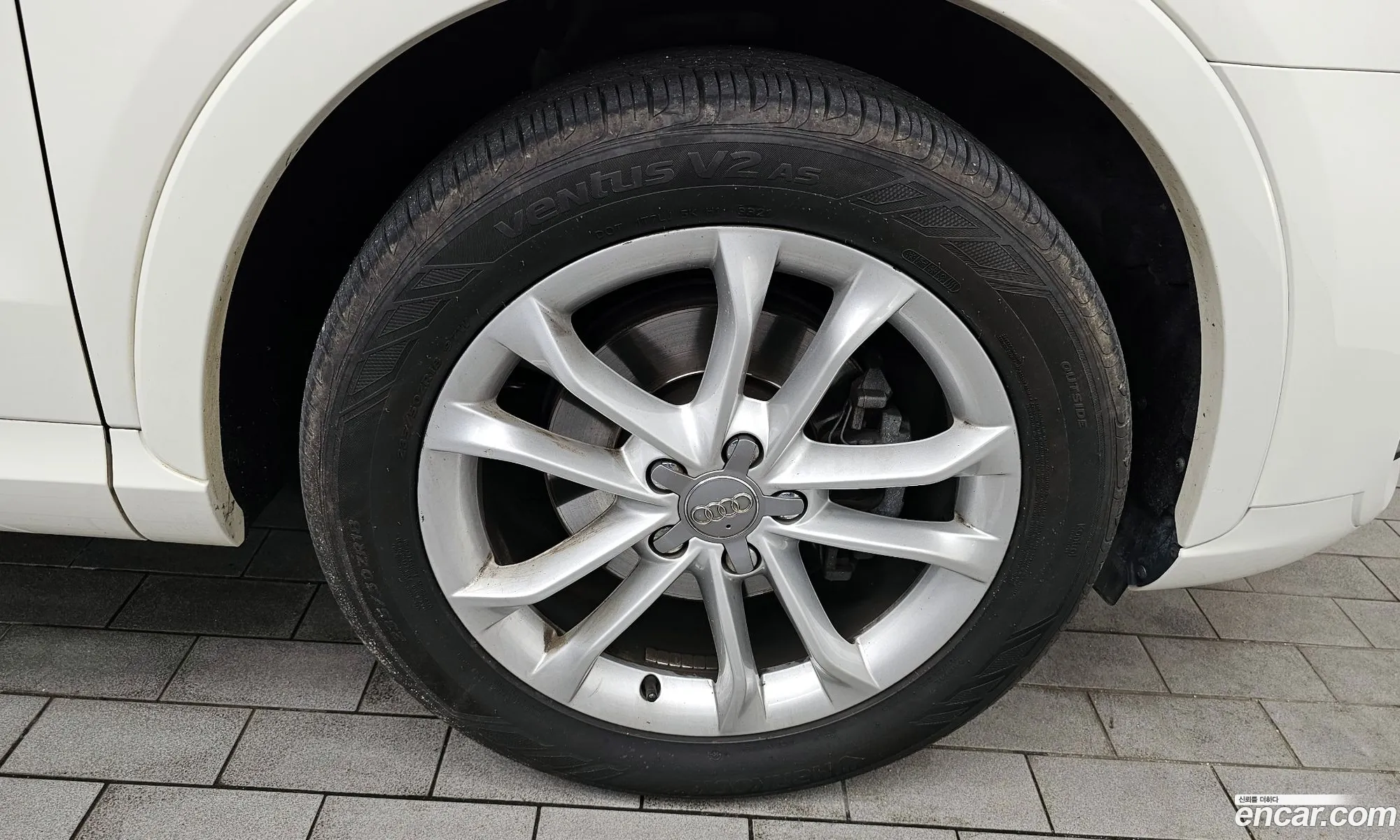 Audi Q3 20 Tdi Quattro Dynamic 8U - фотография 16367346