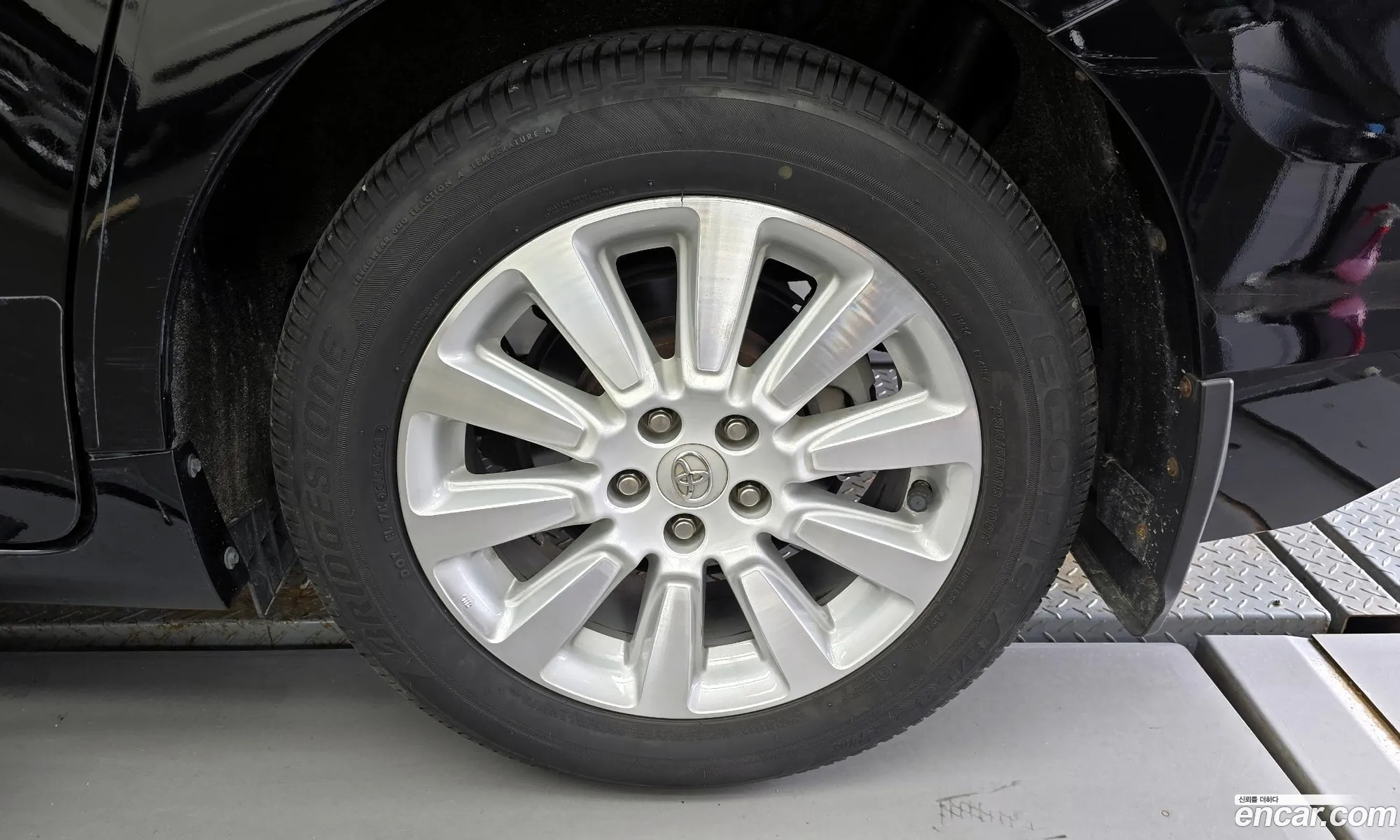 Toyota Sienna 35 Awd - фотография 15415660