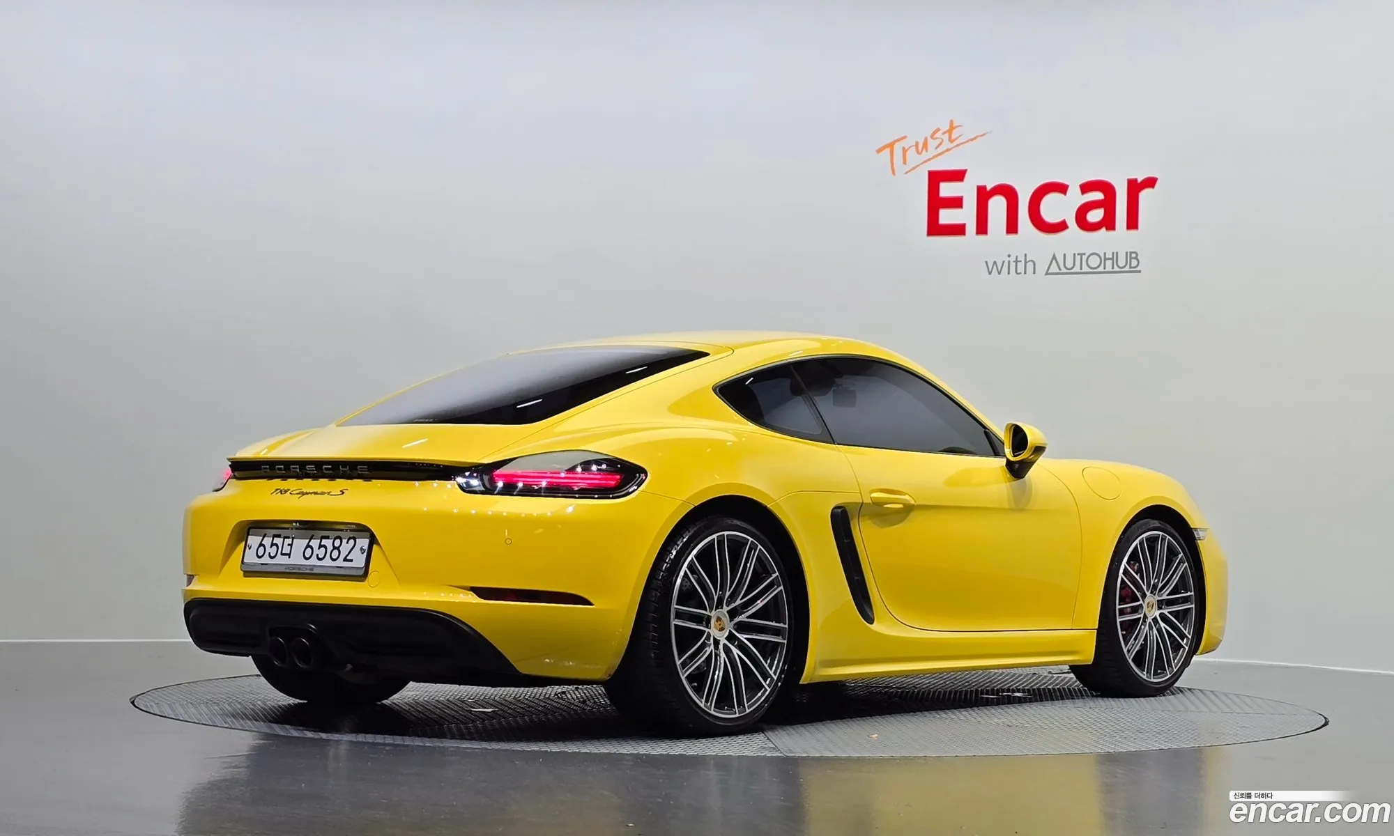 Porsche 718 Cayman S 25 - фотография 7063018