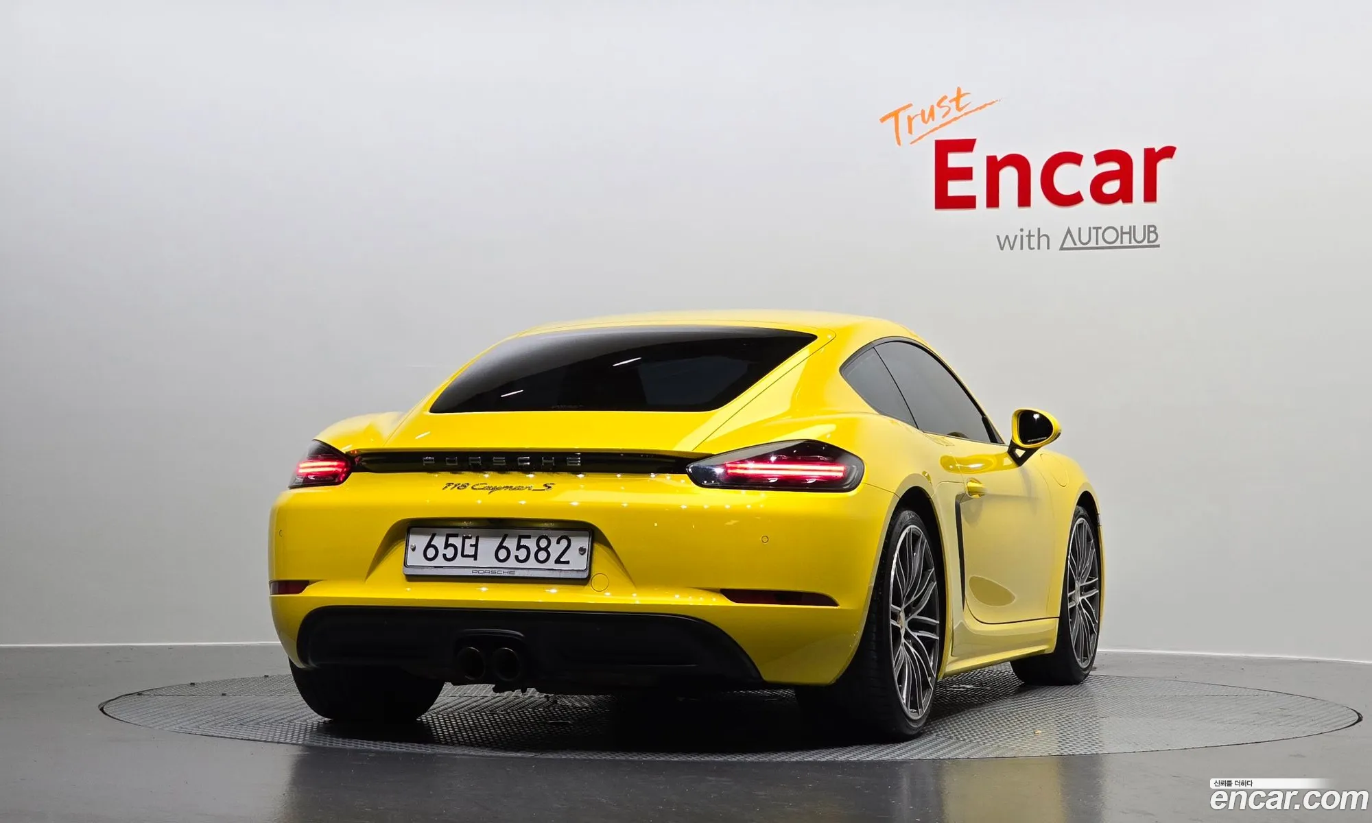 Porsche 718 Cayman S 25 - фотография 7063020