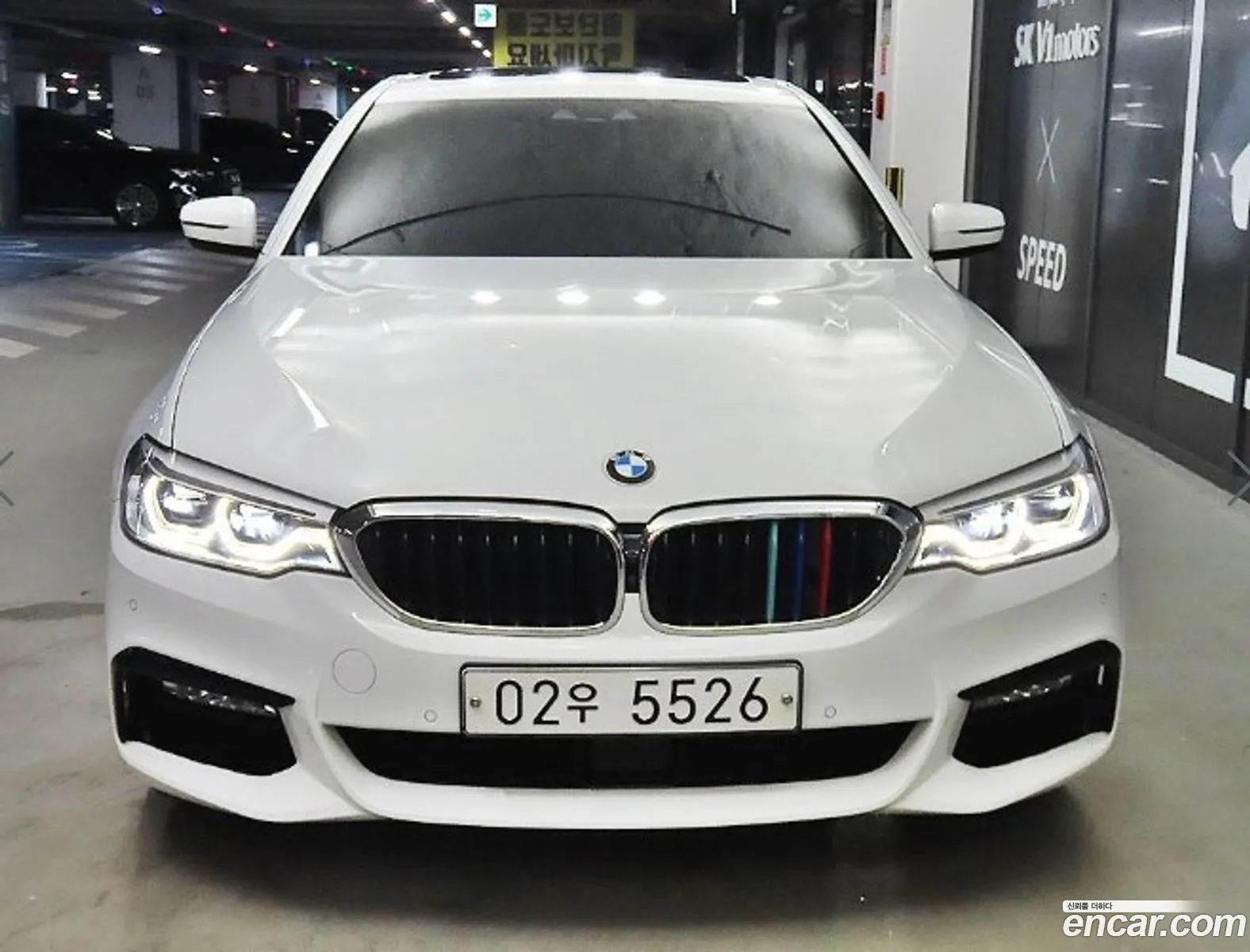 BMW 5 Series G30 530I M Sports Plus - фотография 7393035