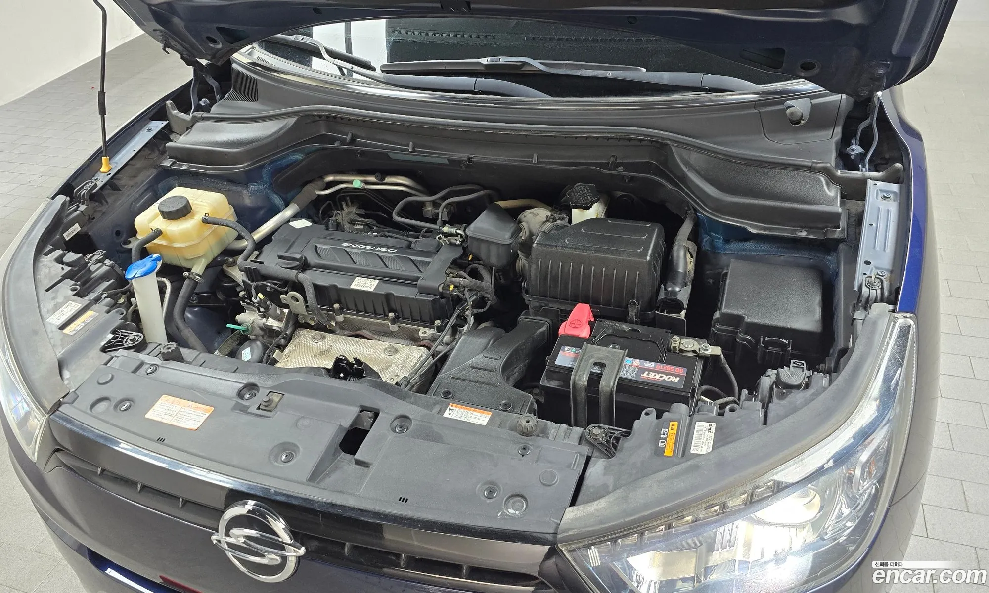 Kg Mobility Ssangyong Tivoli Lx 2Wd Top-Of-The-Line Model - фотография 5189214