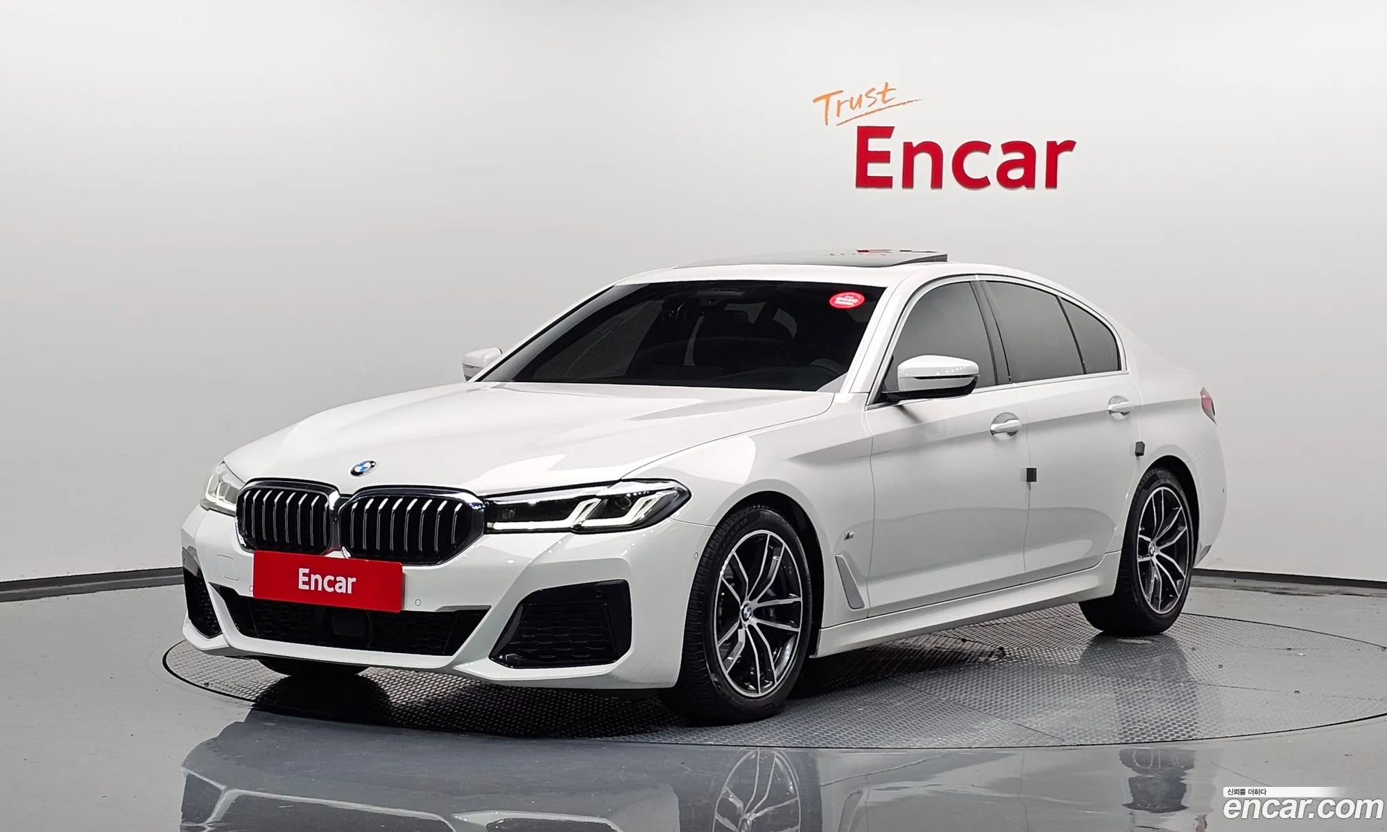 BMW 5 Series G30 520I M Sports - фотография 6615546