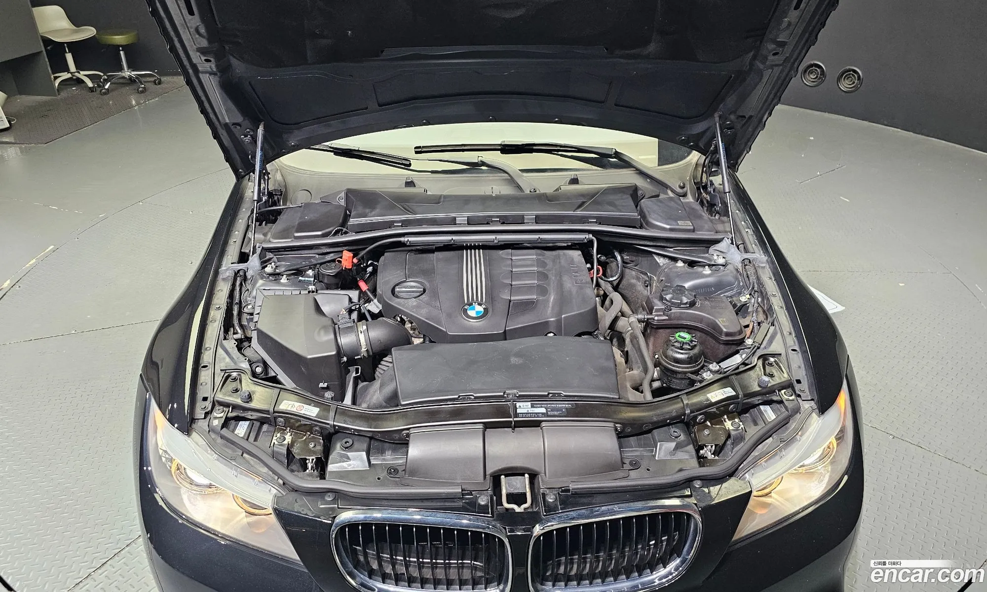 BMW 3 Series E90 320D Sedan M Sports - фотография 5658633
