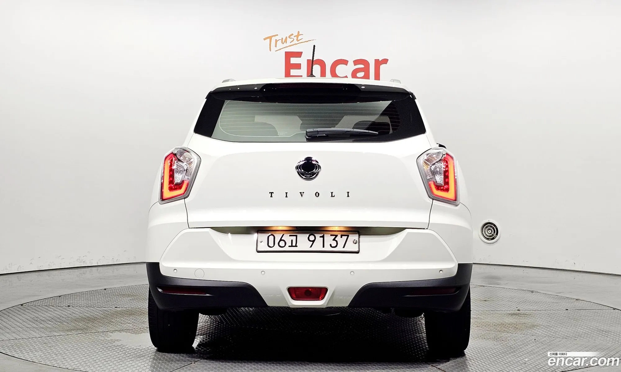 Kg Mobility Ssangyong Tivoli Armor Lx 2Wd - фотография 7155950