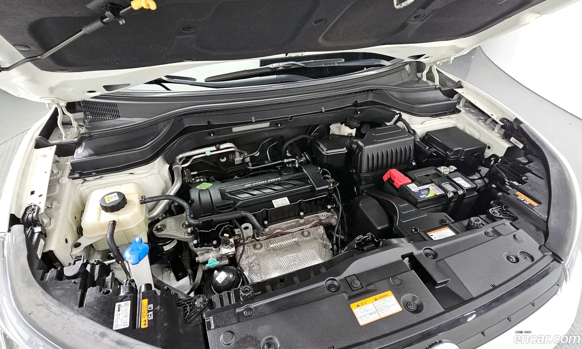 Kg Mobility Ssangyong Tivoli Armor Lx 2Wd - фотография 7155952