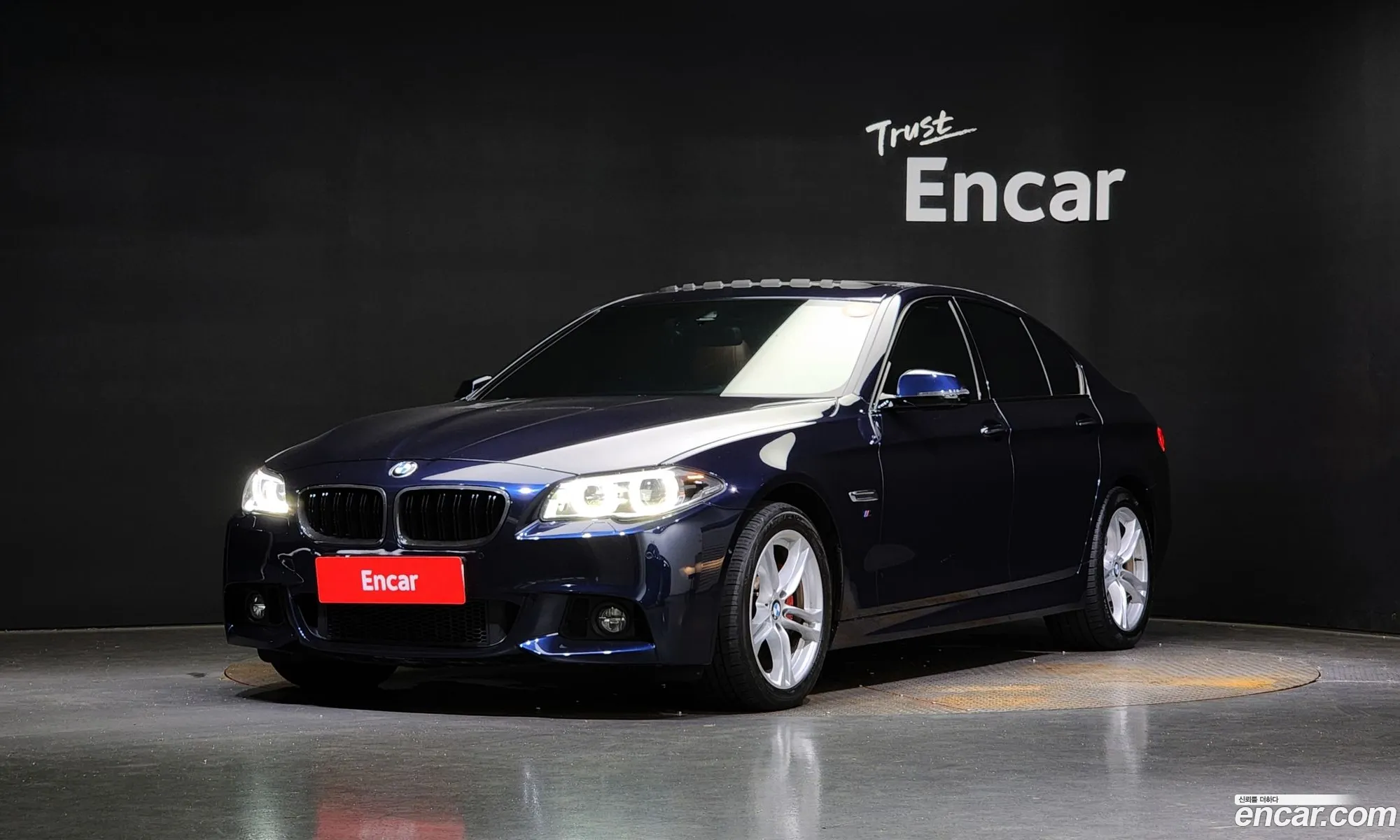 BMW 5 Series F10 530D xDrive M Sports - фотография 7414482