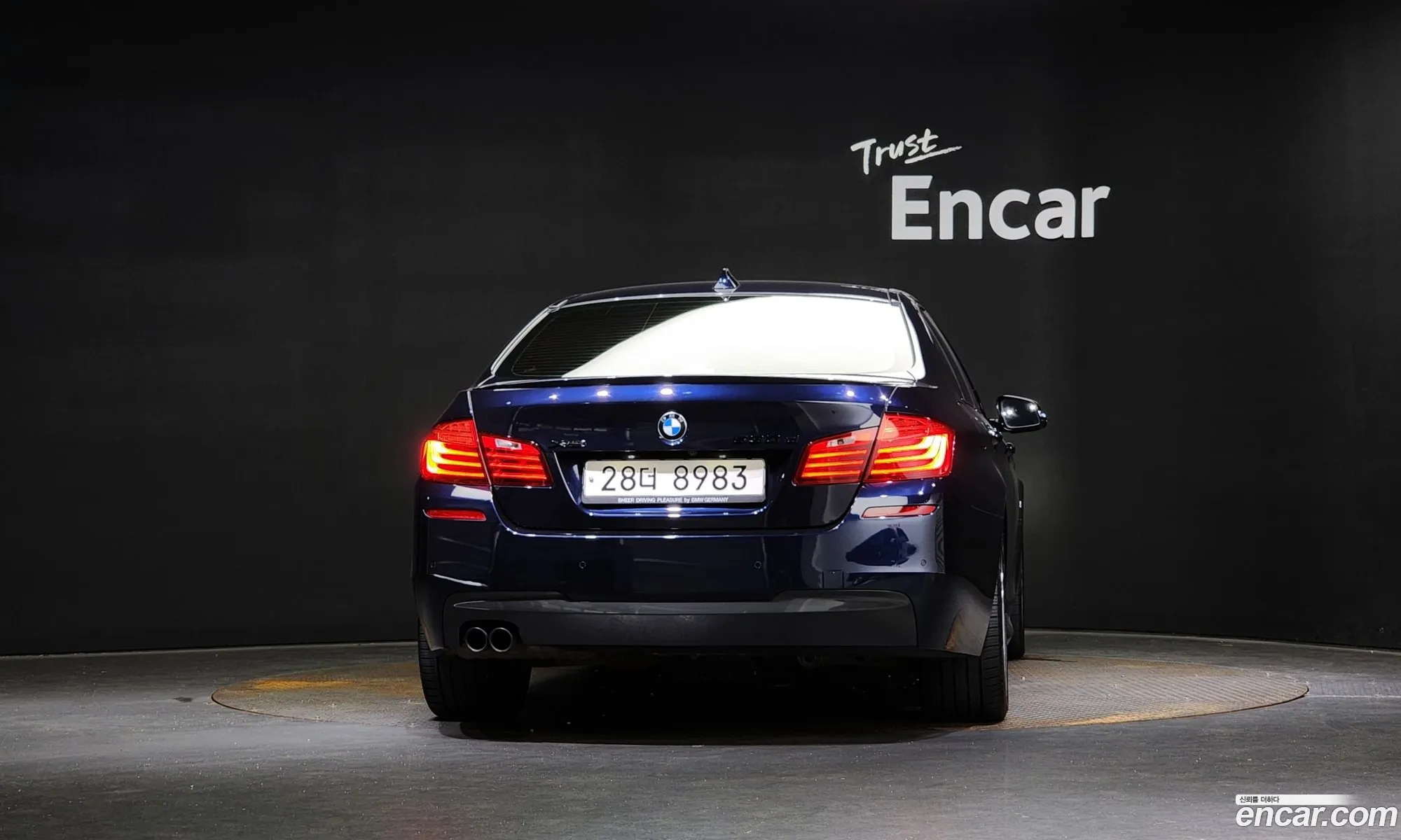 BMW 5 Series F10 530D xDrive M Sports - фотография 7414485
